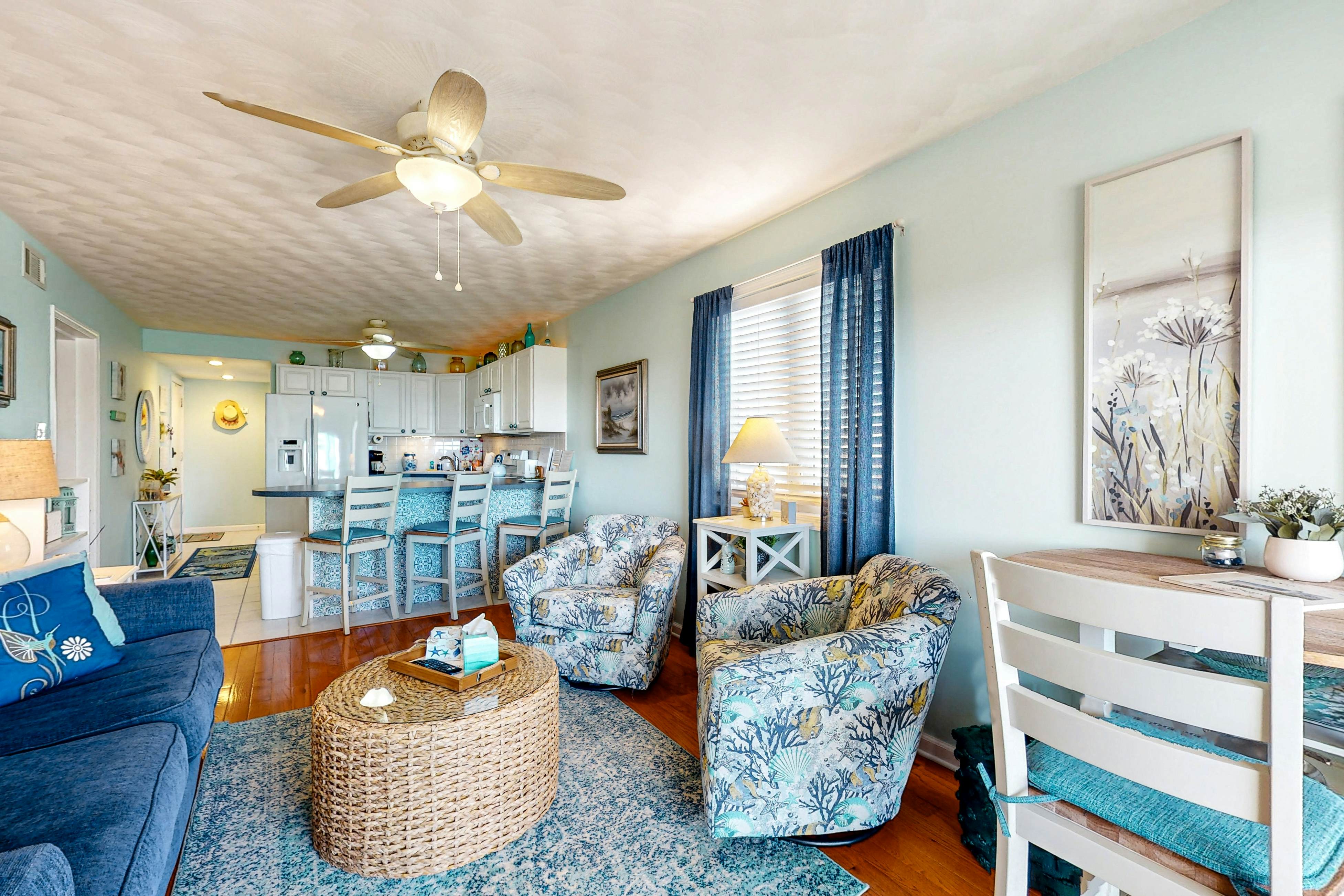 HB272 Sunshine Ally - Captain's  Villa 9-C