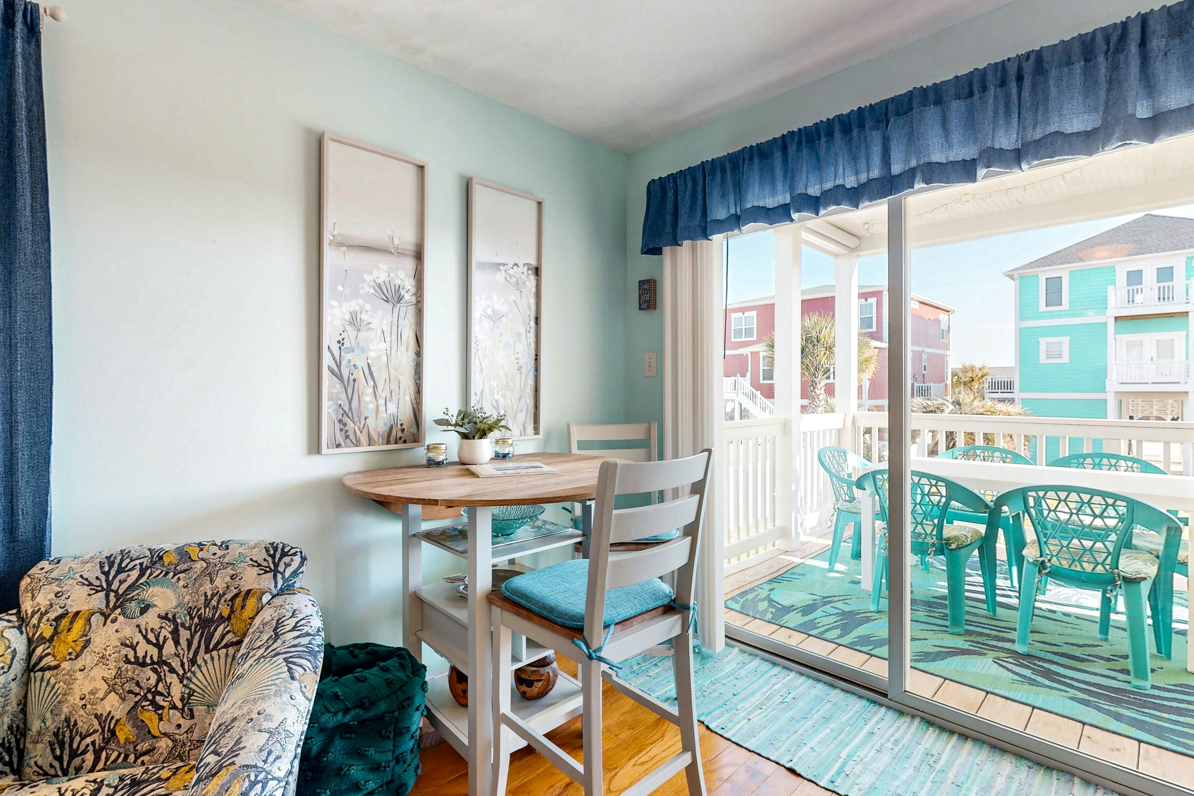 HB272 Sunshine Ally - Captain's  Villa 9-C