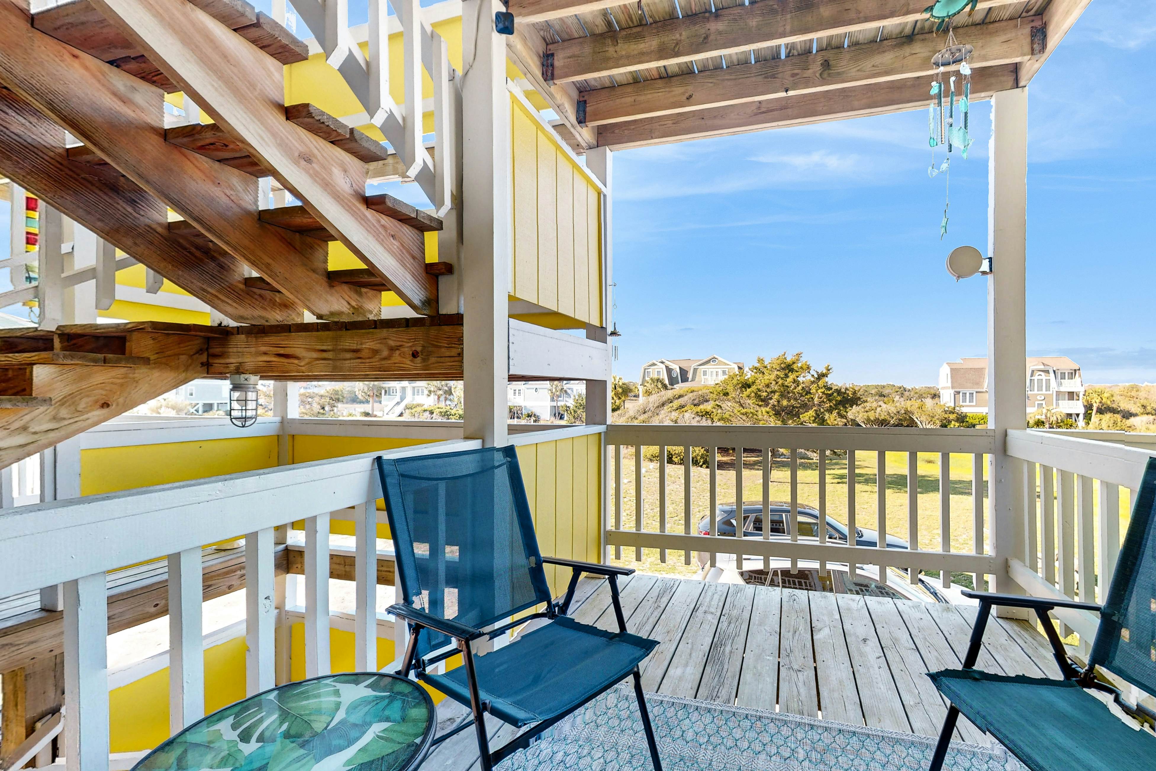 HB272 Sunshine Ally - Captain's  Villa 9-C