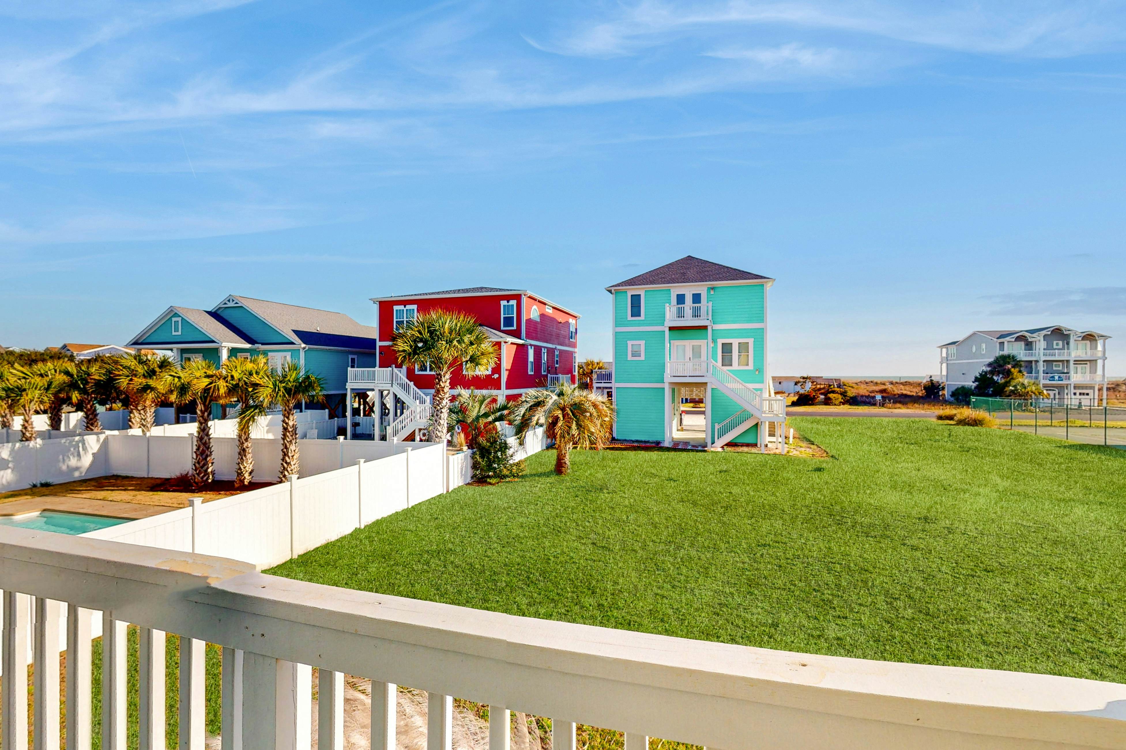 HB272 Sunshine Ally - Captain's  Villa 9-C