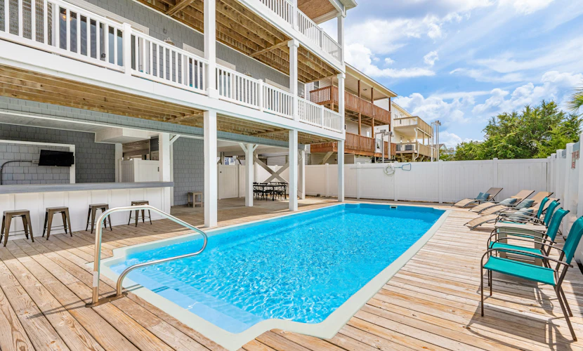 Glimmering Shell Hideaway: Private pool, water views, & pool table - dog-friendly