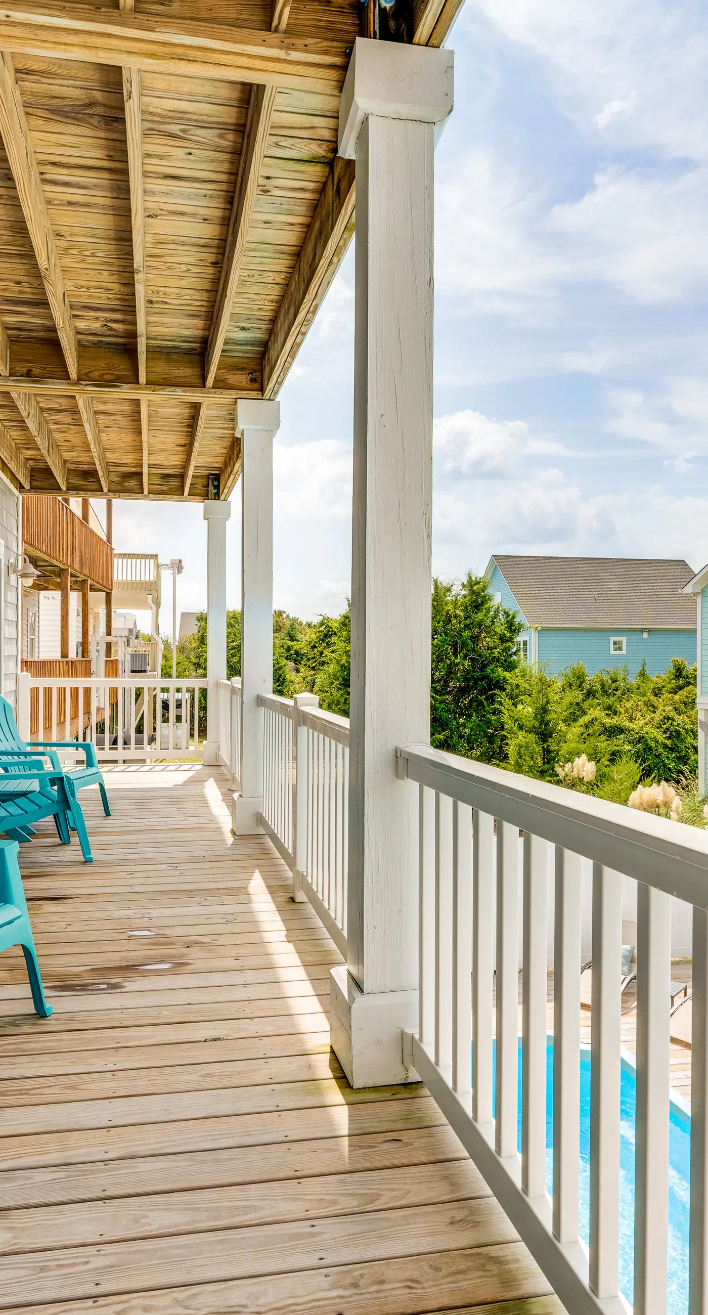 HB189 Glimmering Shell Hideaway