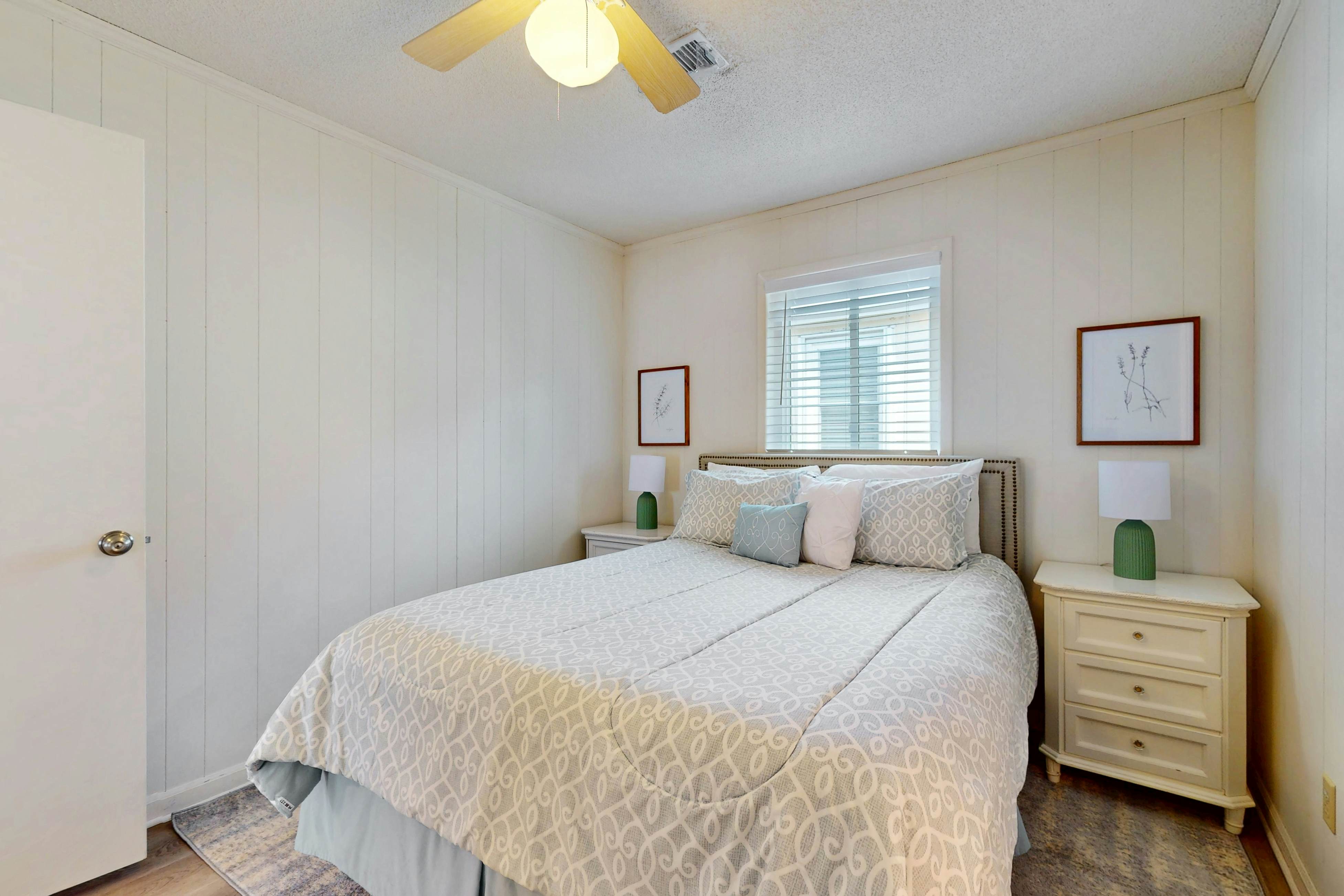 HB237 Holden onto Sunshine