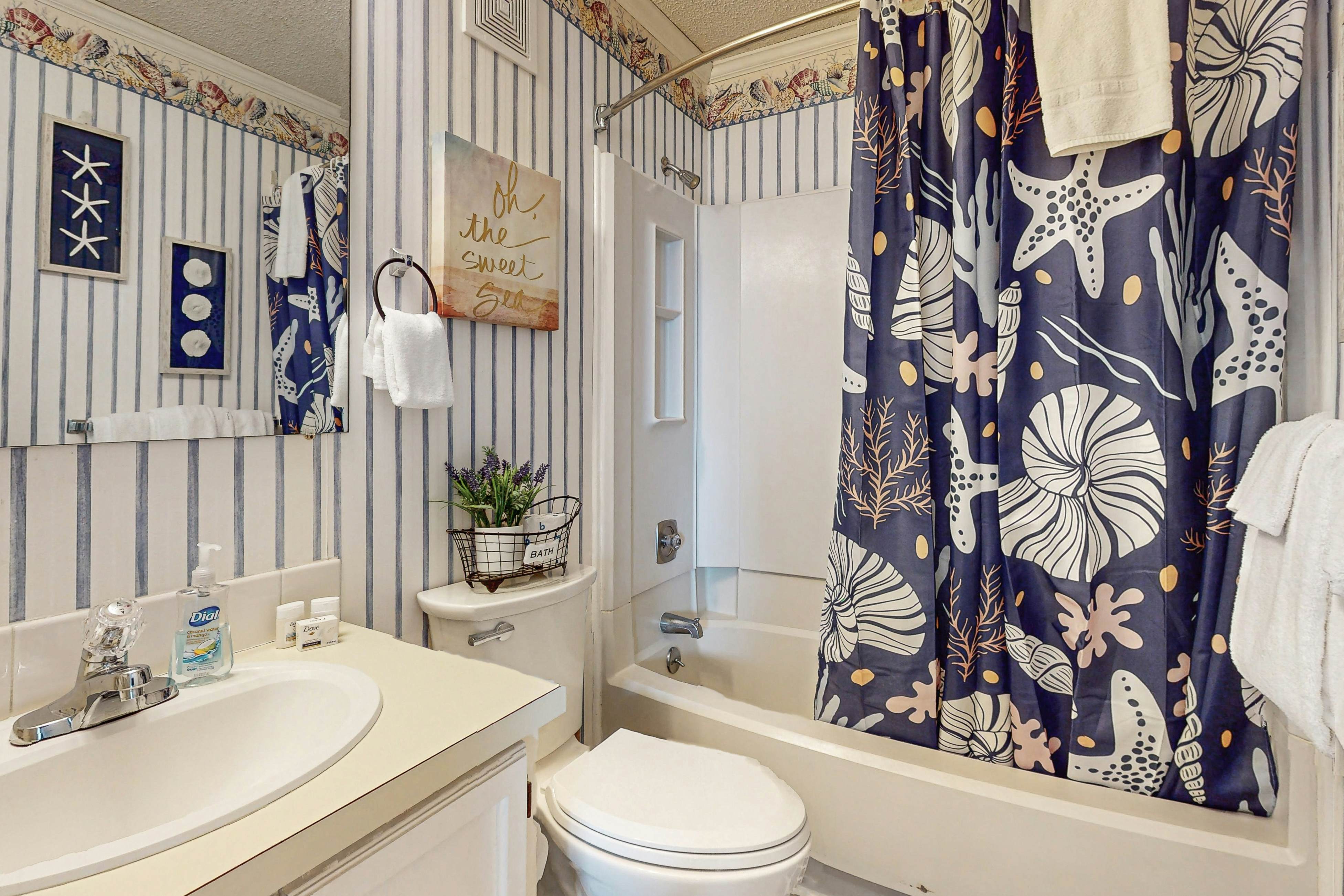 HB242 Captain's Villa 6-B