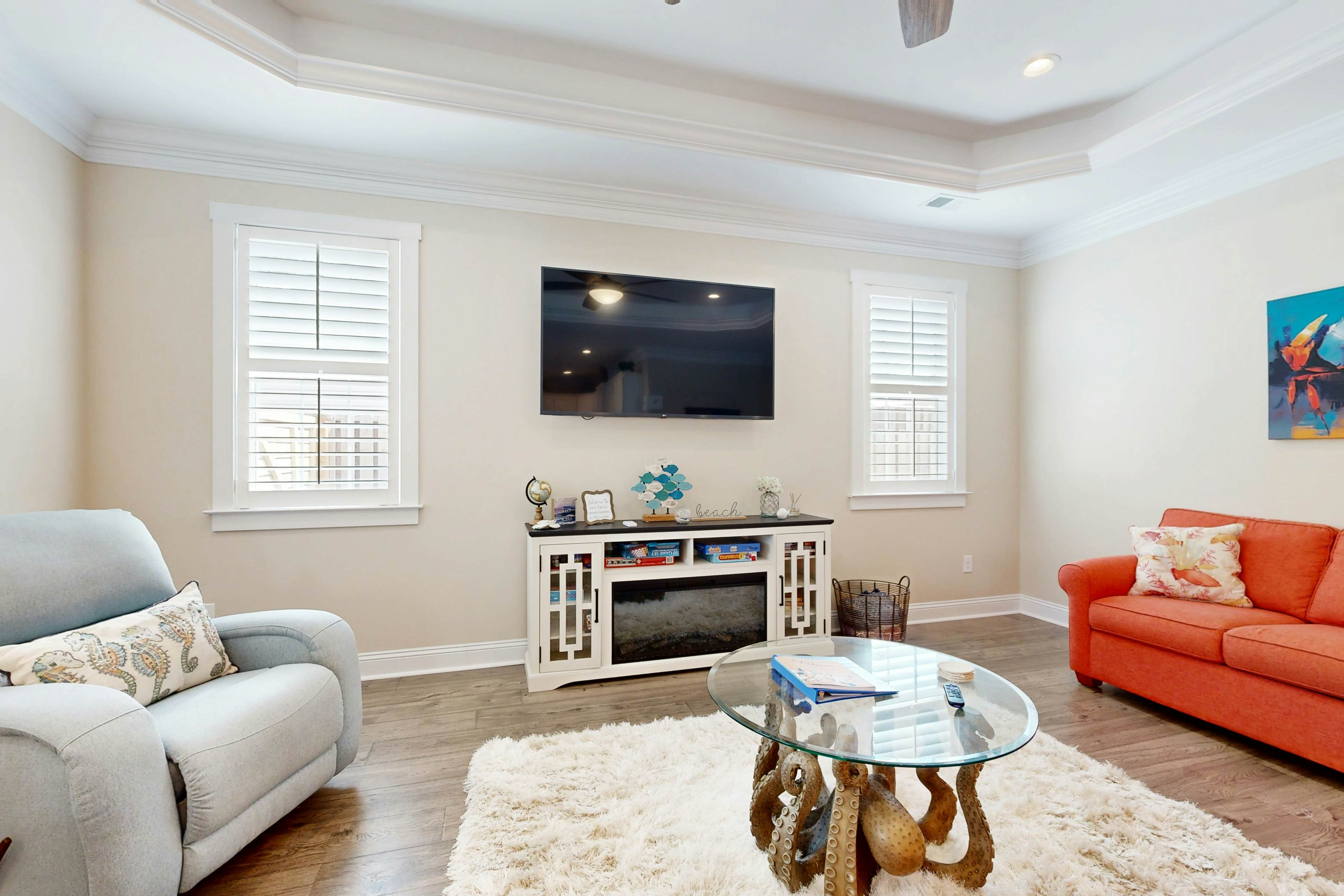 OAI83 2 Balls by the Sea