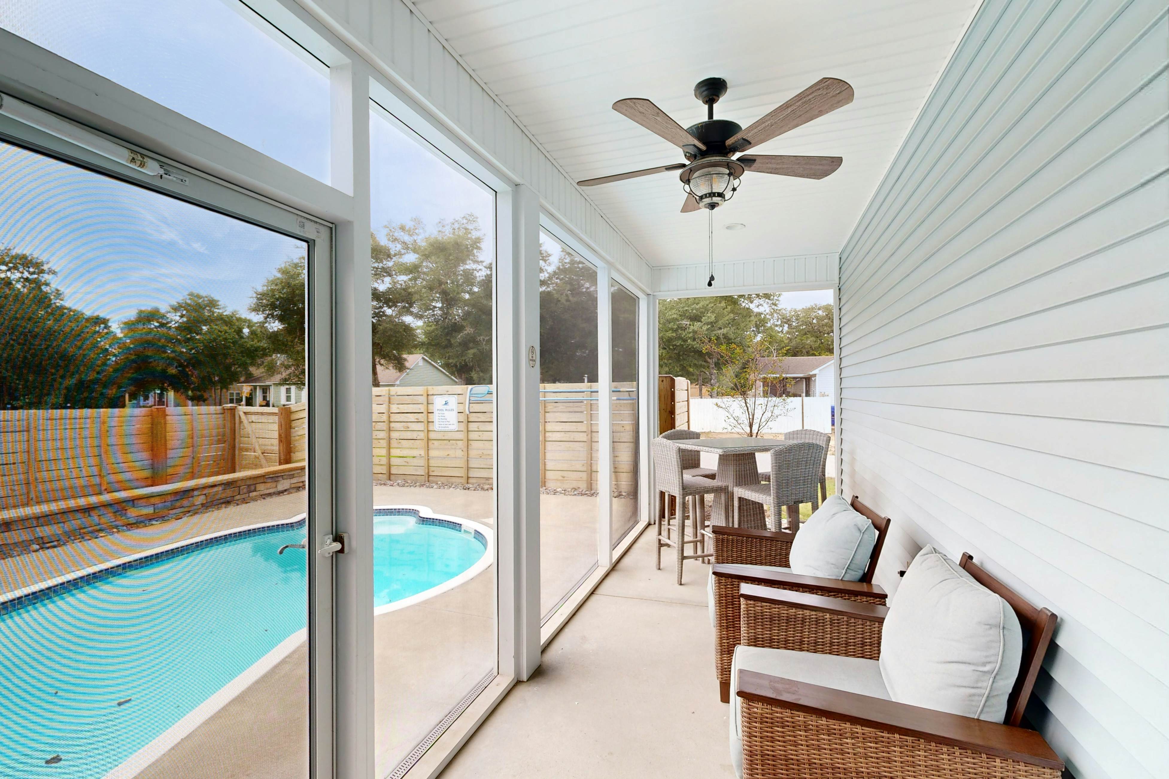 OAI83 2 Balls by the Sea