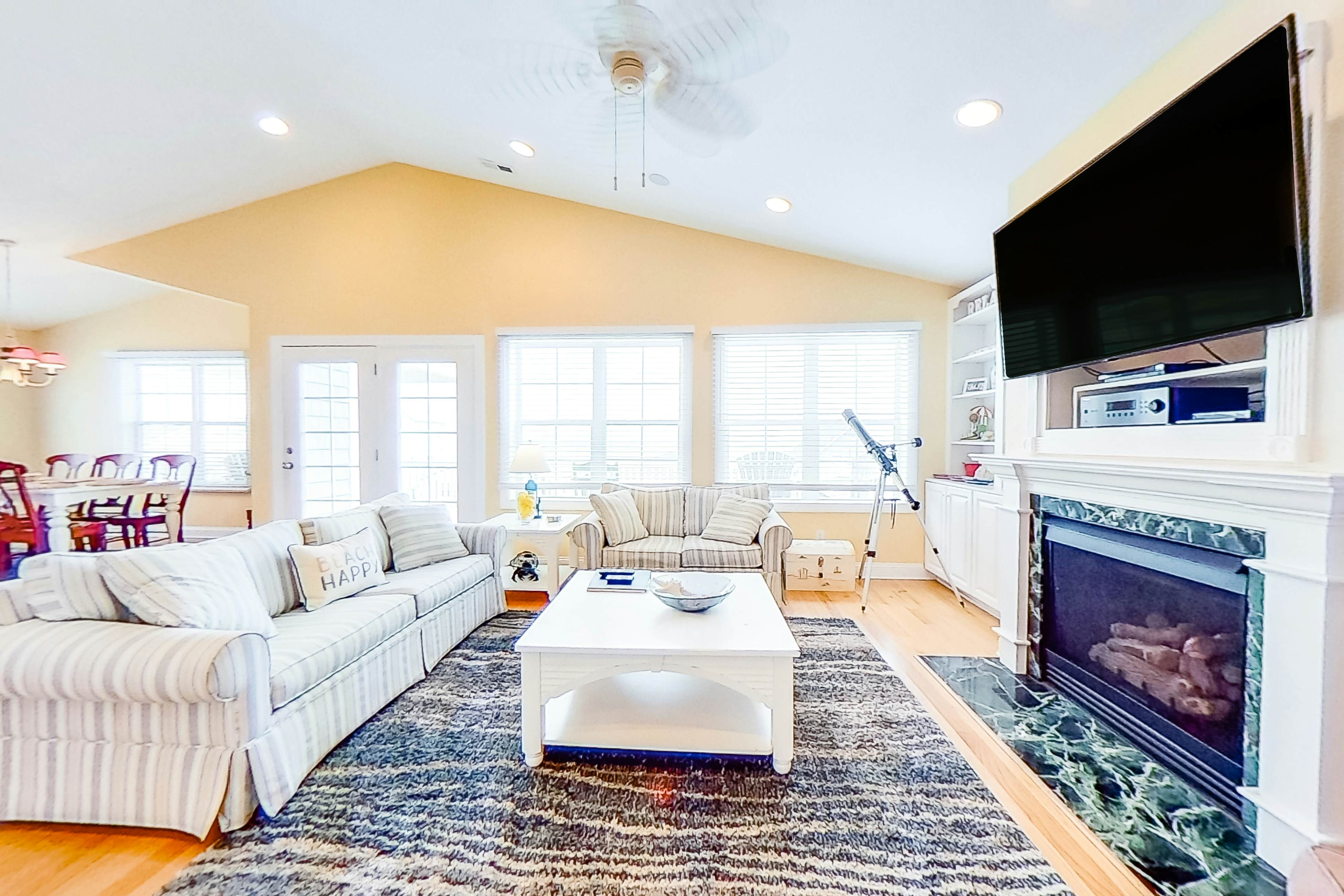 OIB10 Life's Too Shore