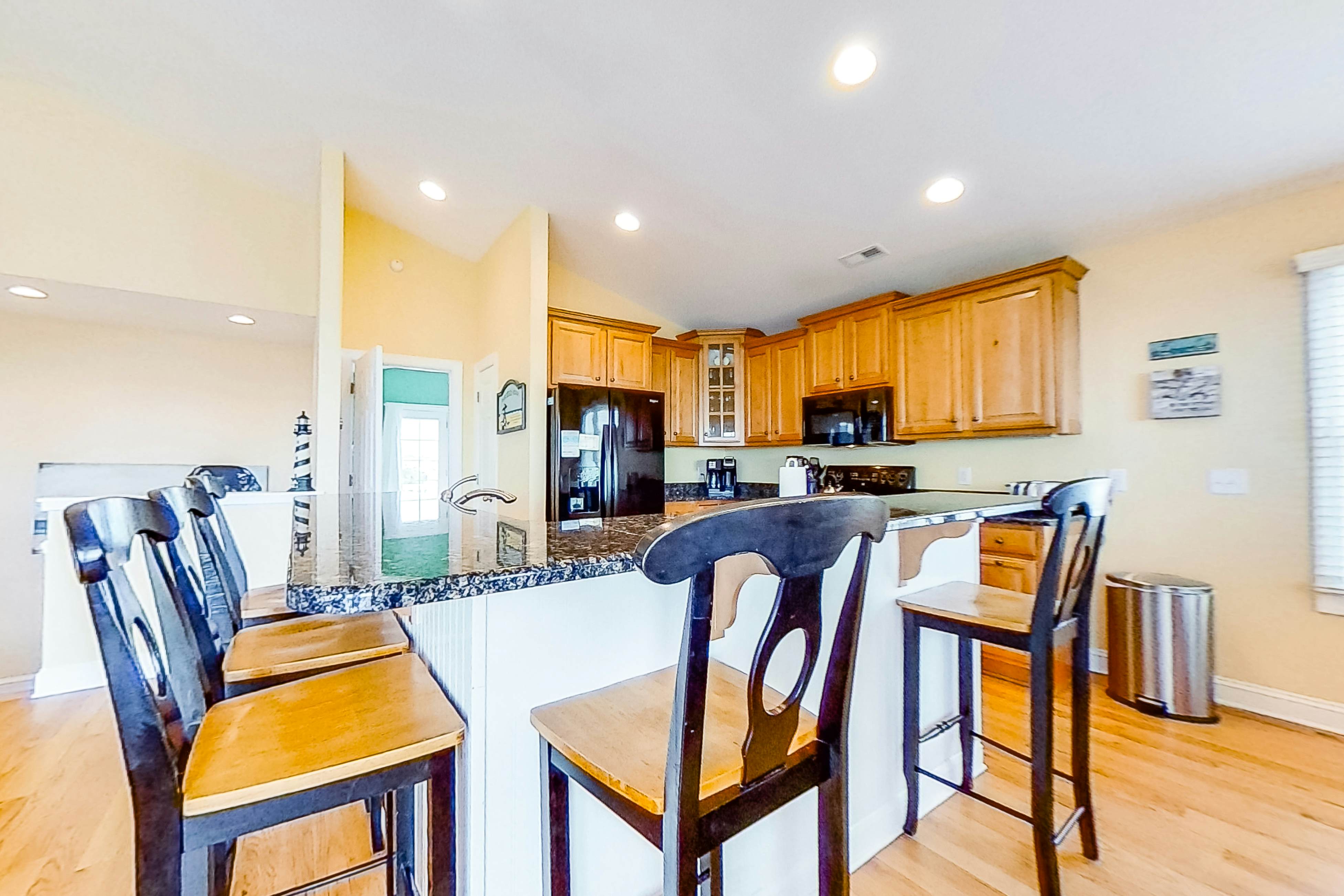 OIB10 Life's Too Shore