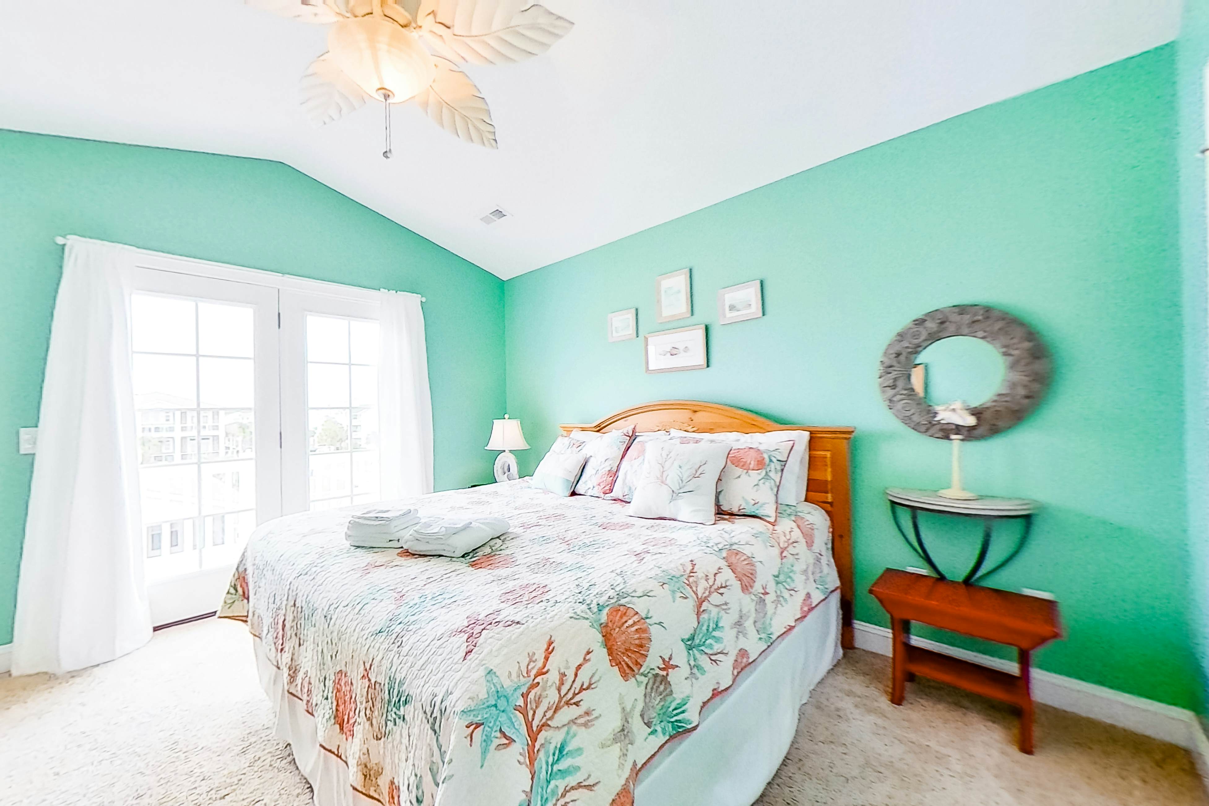 OIB10 Life's Too Shore