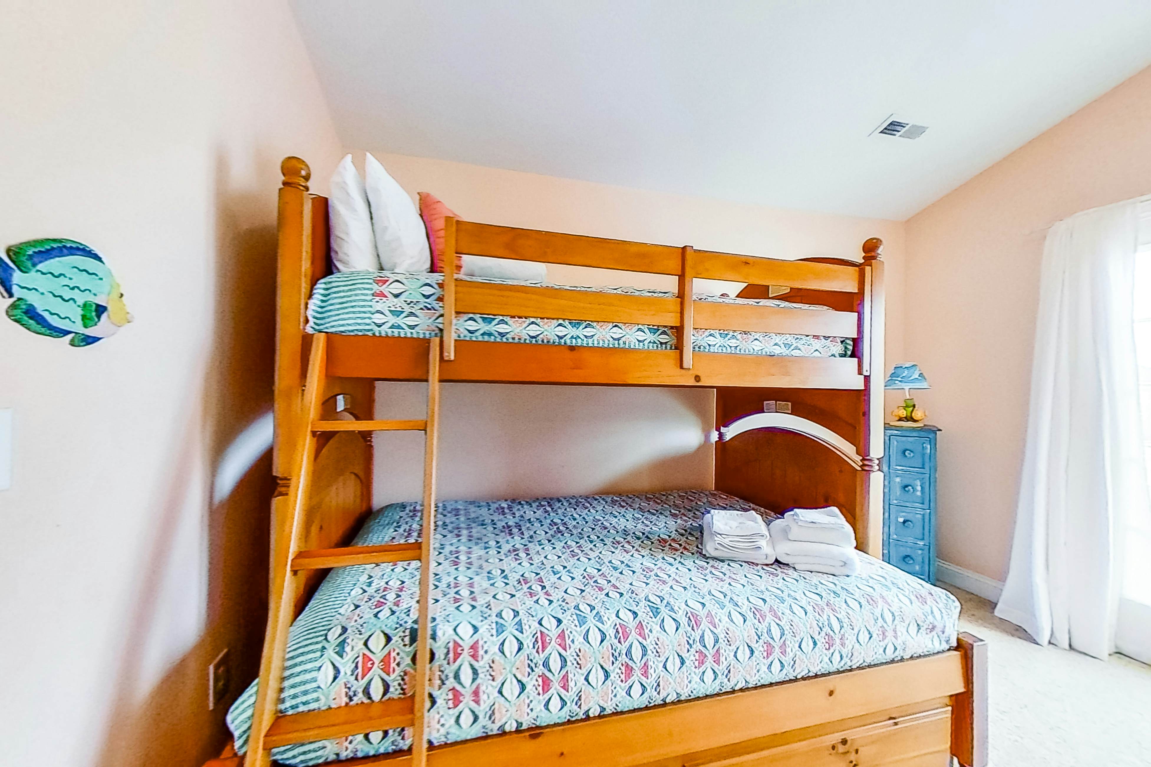 OIB10 Life's Too Shore