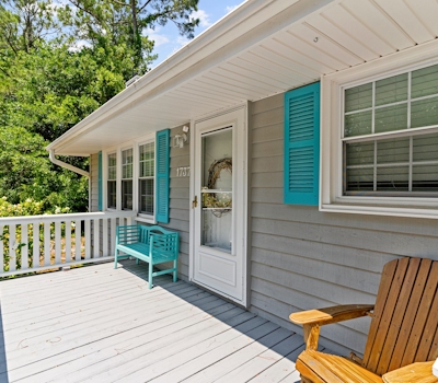 OIB30 Isle Getaway off the Island