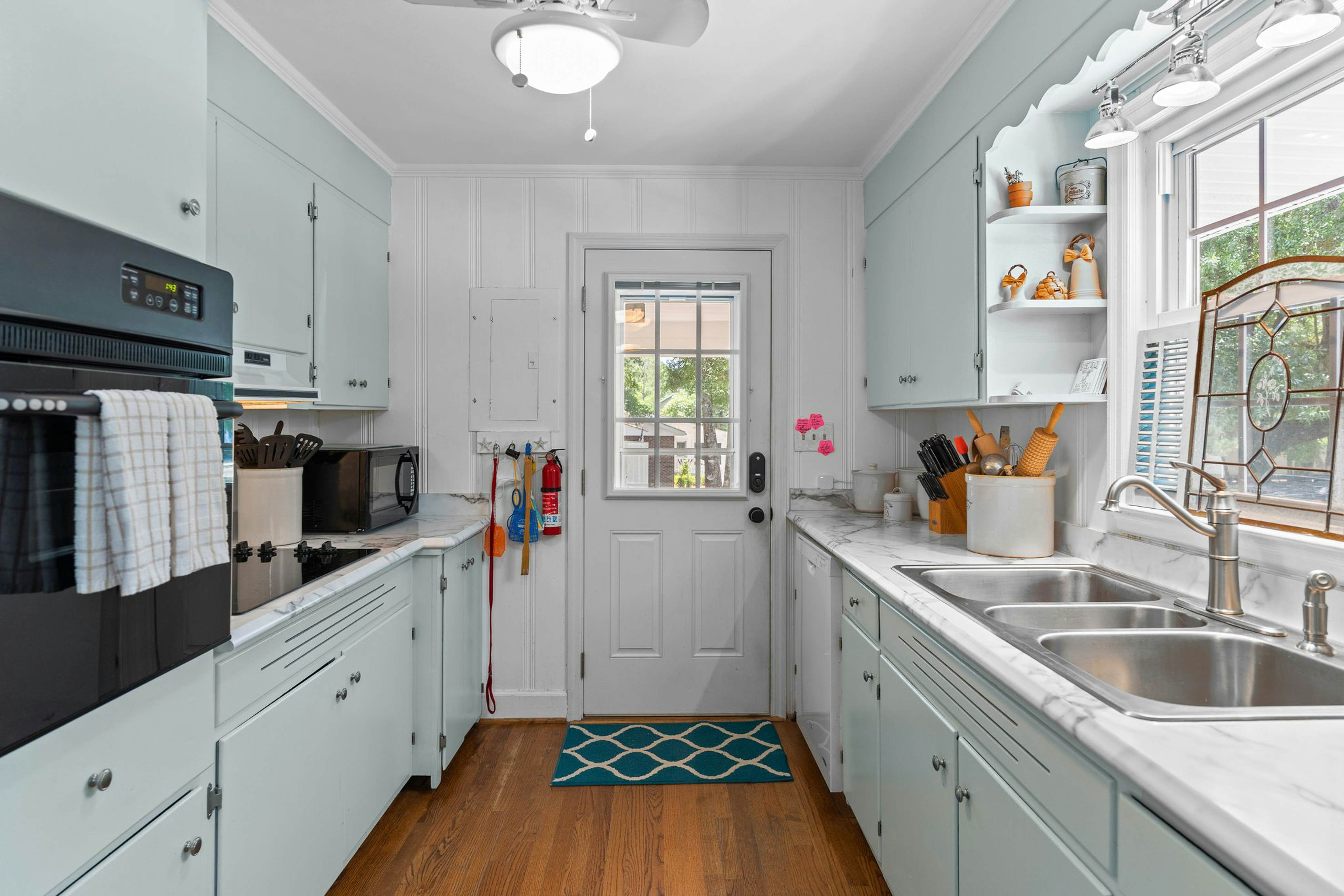 OIB30 Isle Getaway off the Island