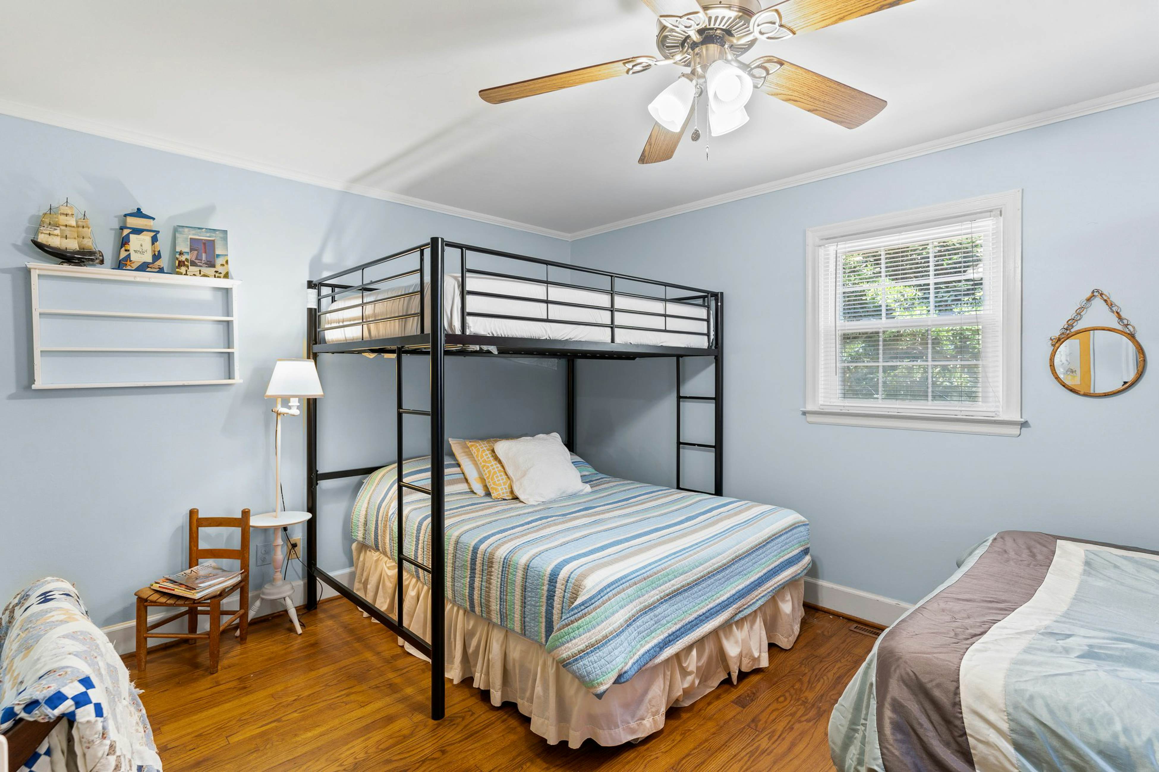 OIB30 Isle Getaway off the Island