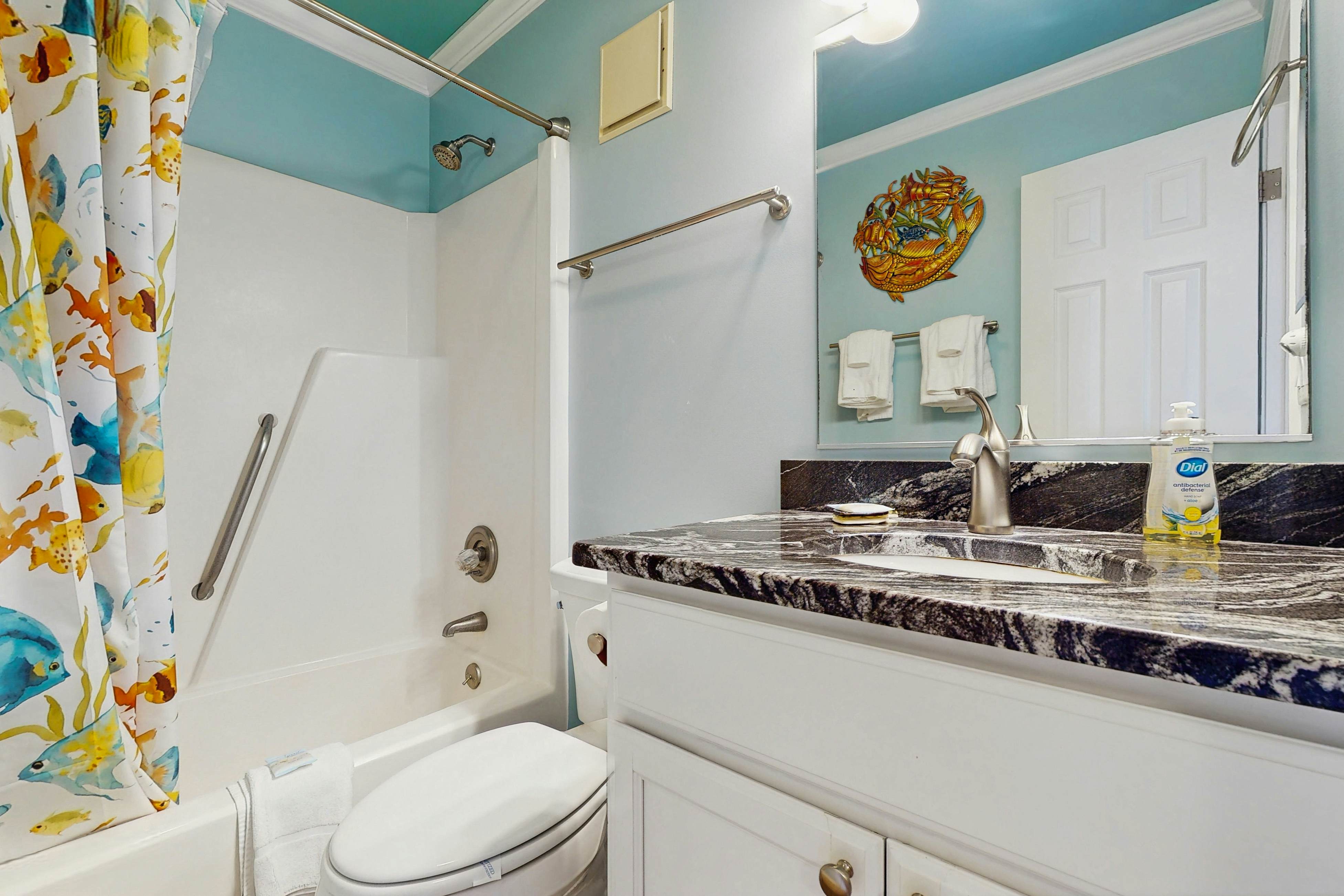 ABIBS48 Island Beach & Racquet Club H205