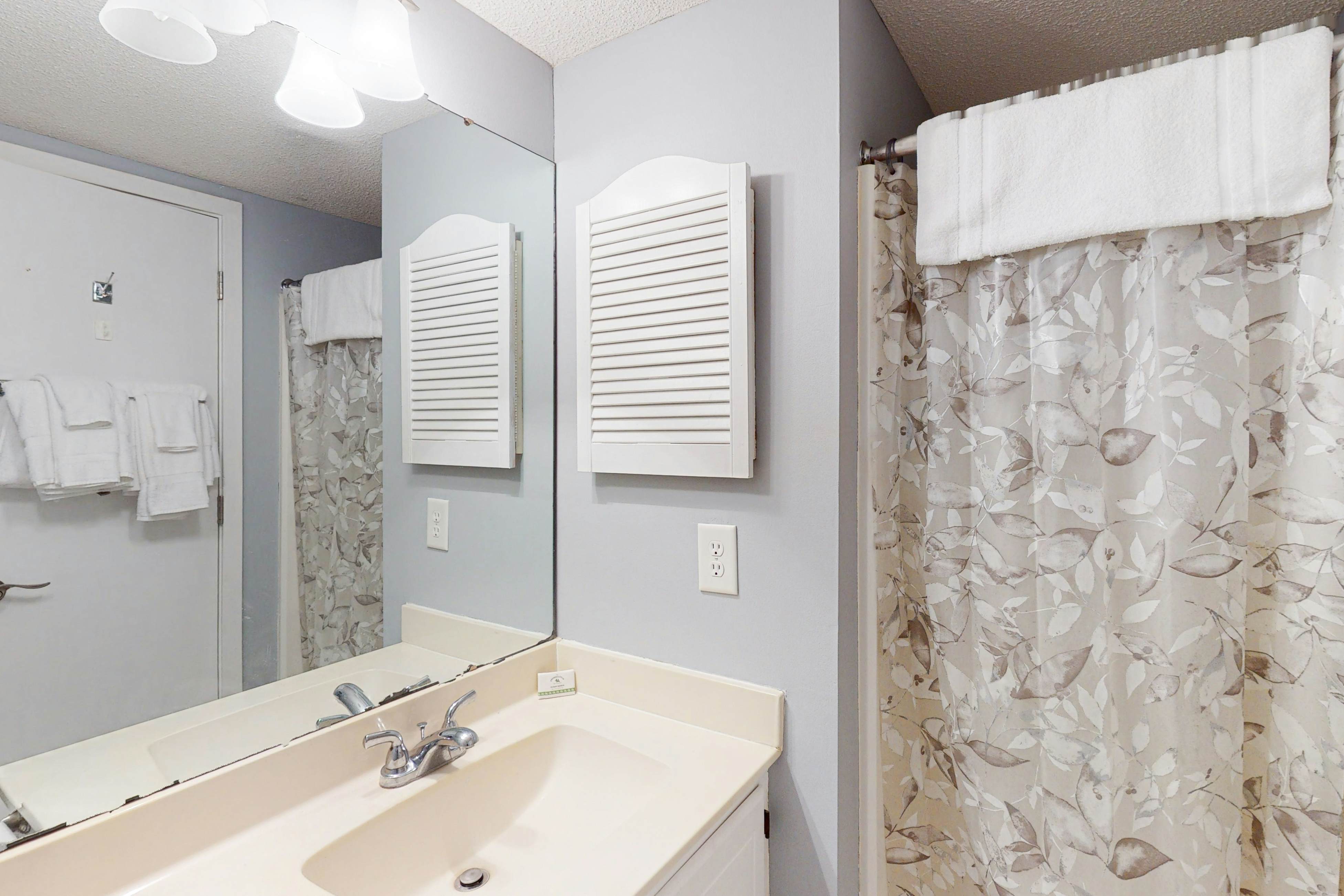 ABPAB128 A Place At The Beach 207