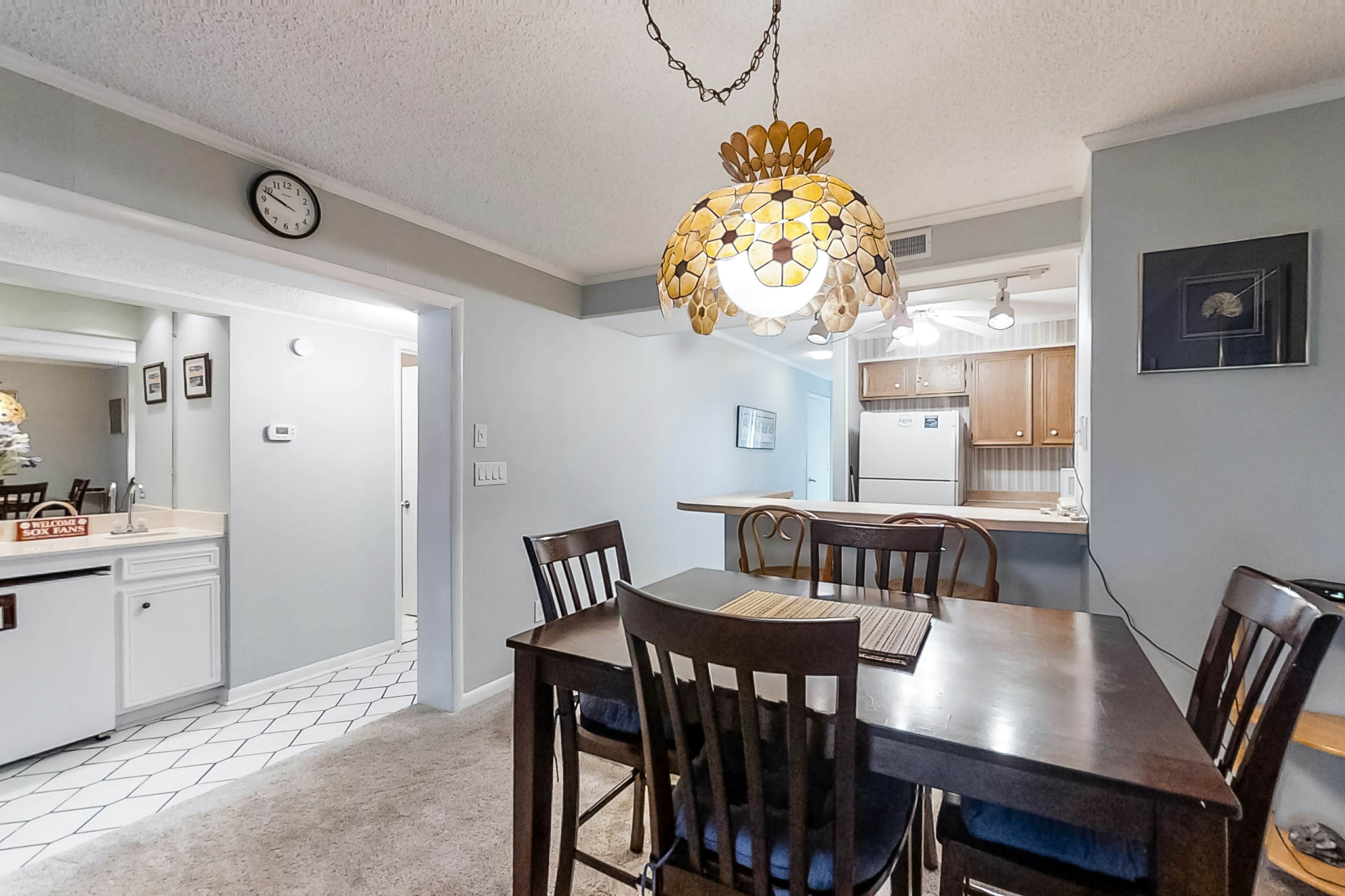 ABIBS45 Island Beach & Racquet Club G104