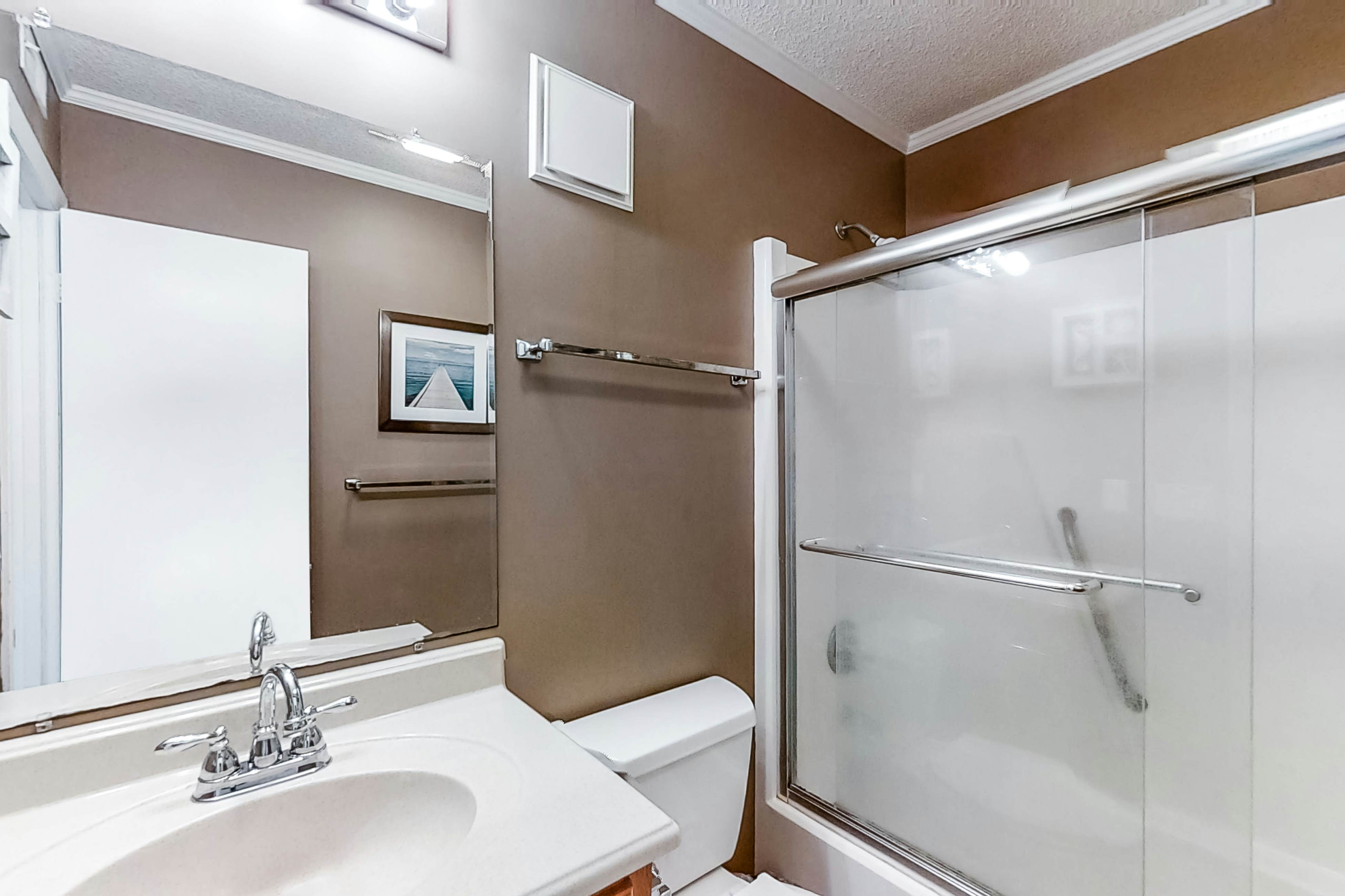 ABIBS45 Island Beach & Racquet Club G104