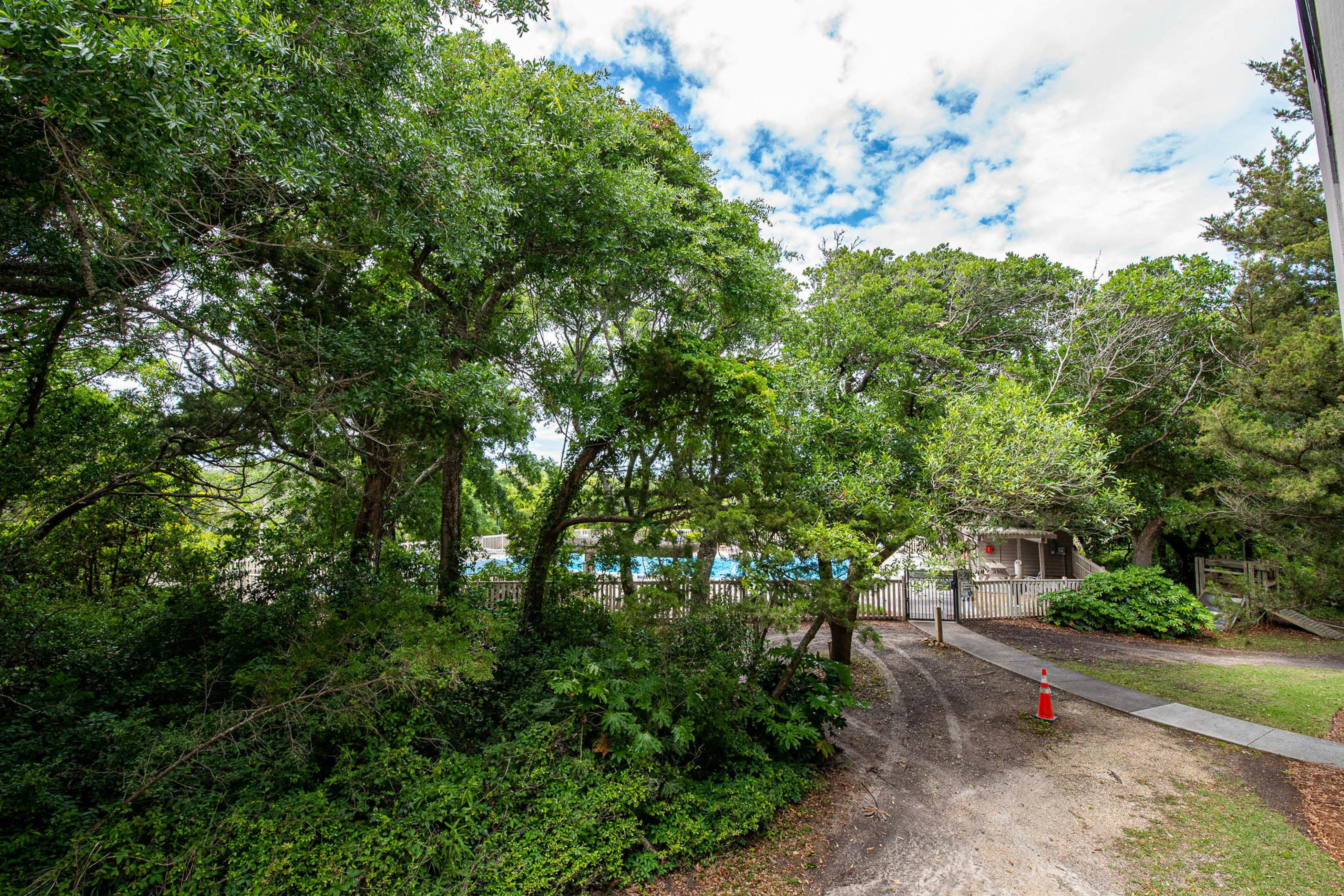 ABIBS45 Island Beach & Racquet Club G104