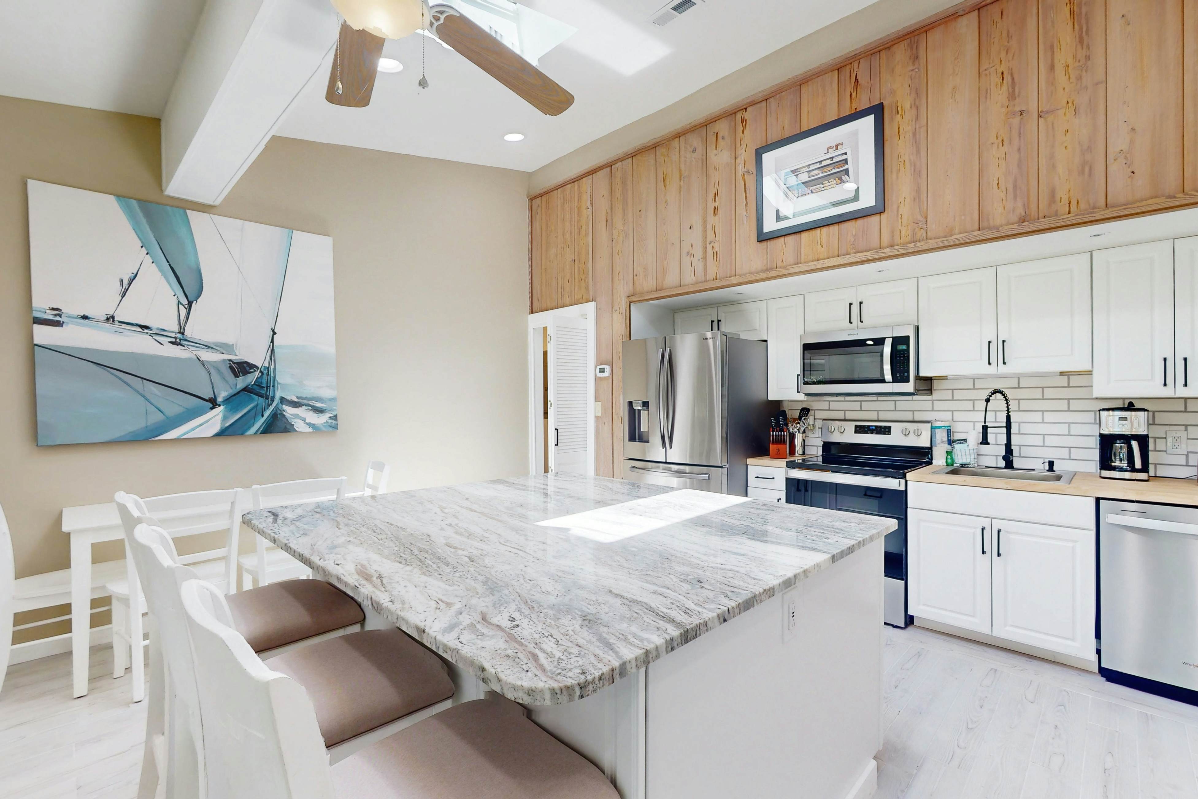 AB162 Hidden in the Oaks