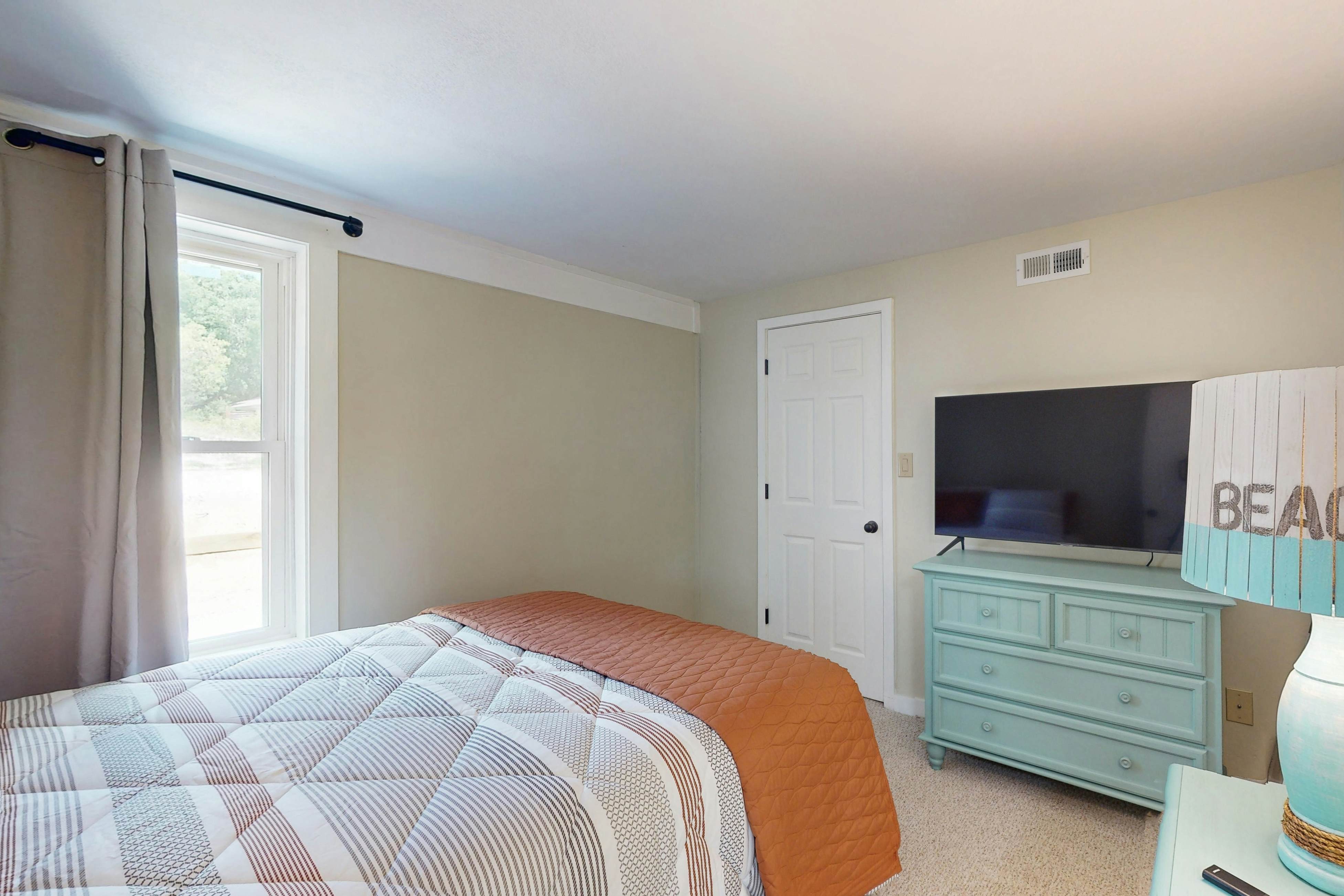 AB162 Hidden in the Oaks