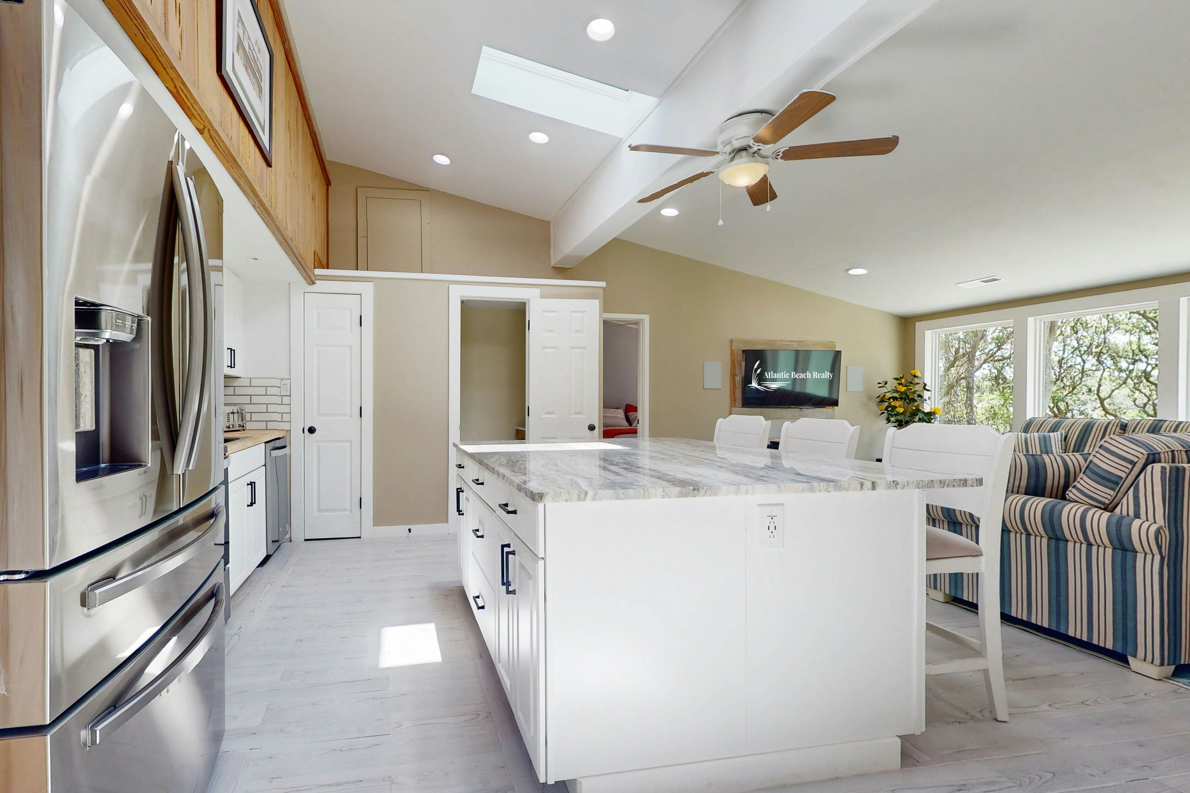 AB162 Hidden in the Oaks