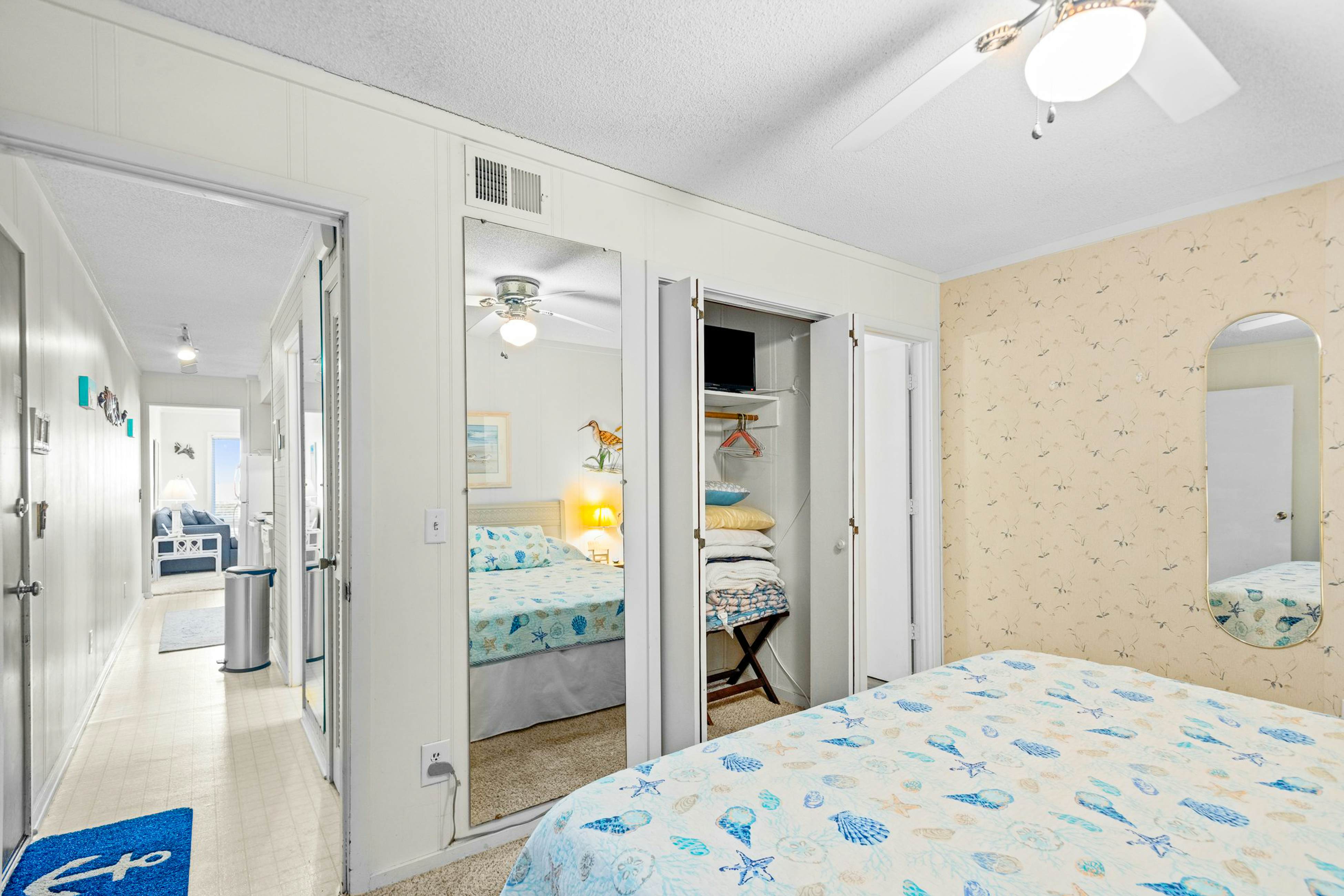 ABPAB159 A Place At The Beach 337