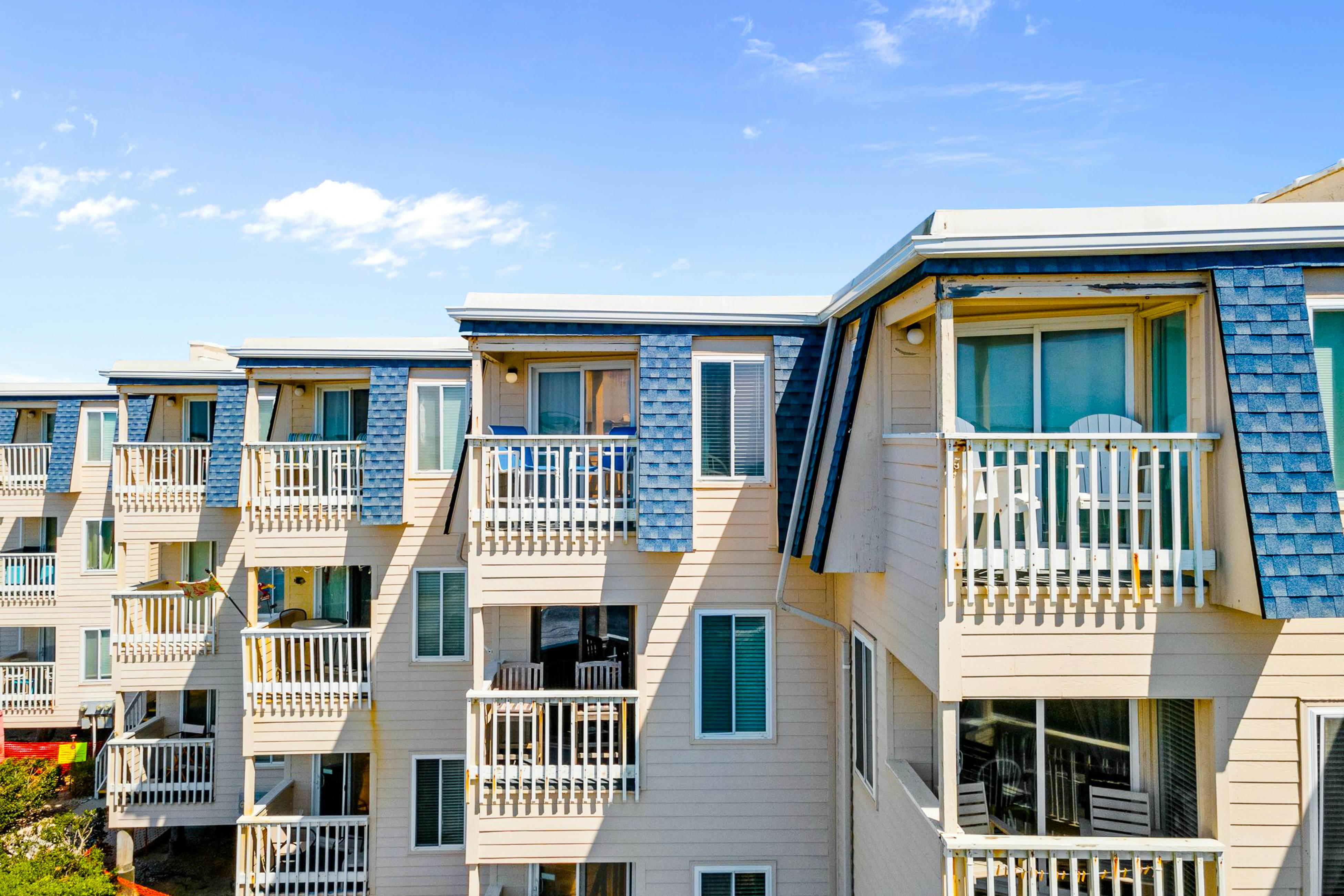 ABPAB159 A Place At The Beach 337