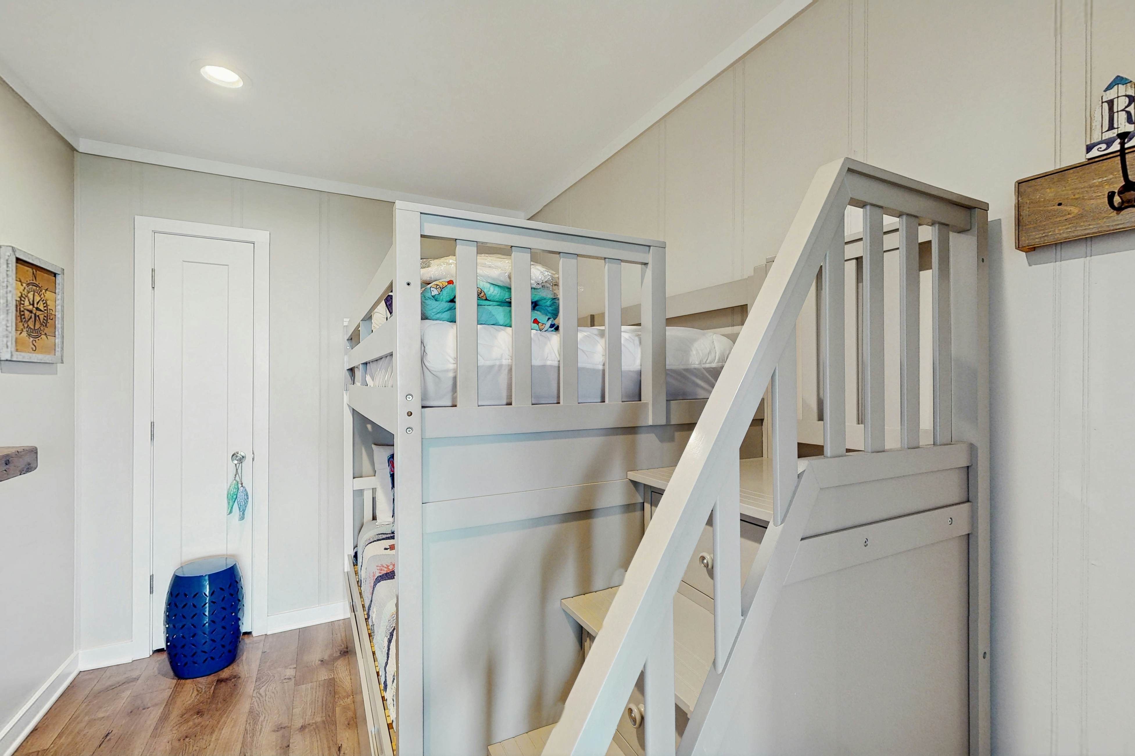 ABPAB86 A Place At The Beach 324