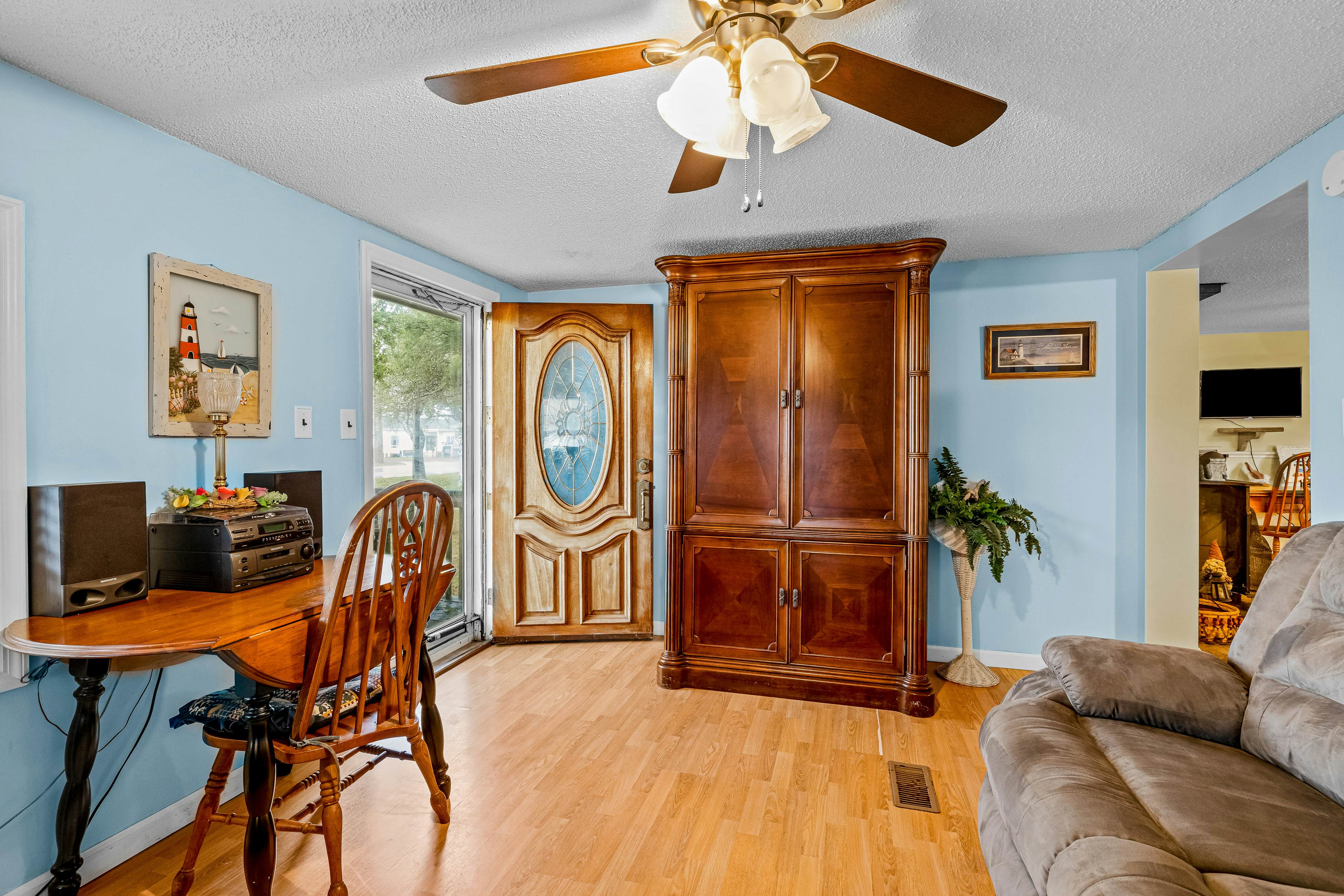 AB98 Fanci's Hideout