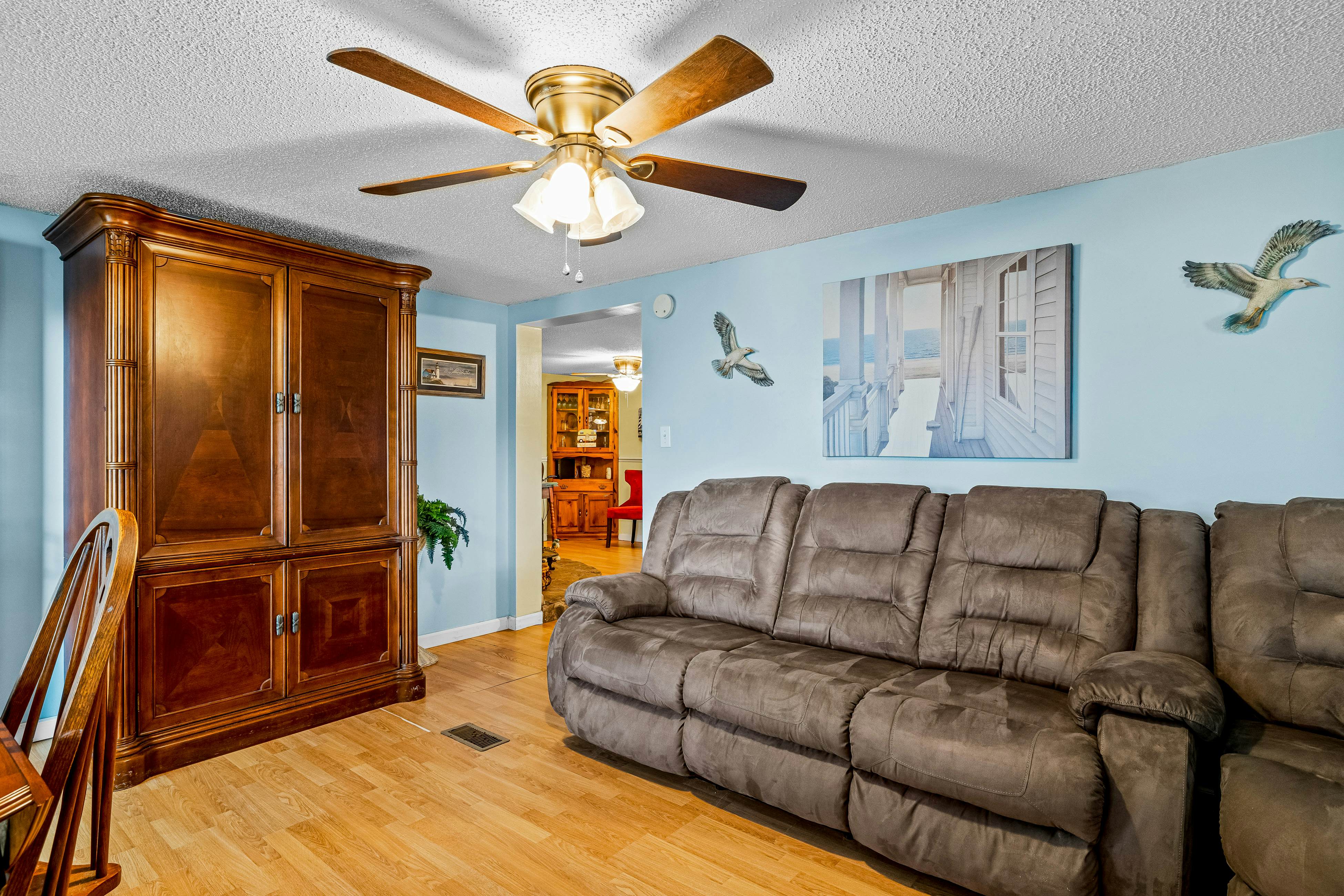 AB98 Fanci's Hideout