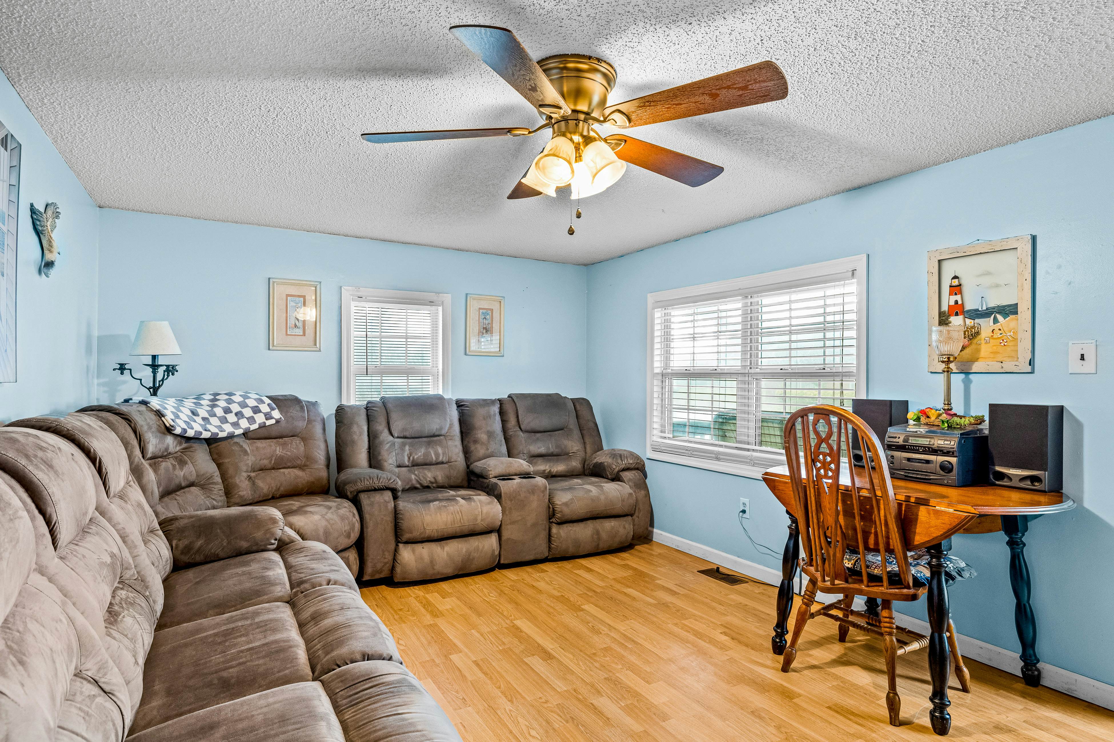 AB98 Fanci's Hideout