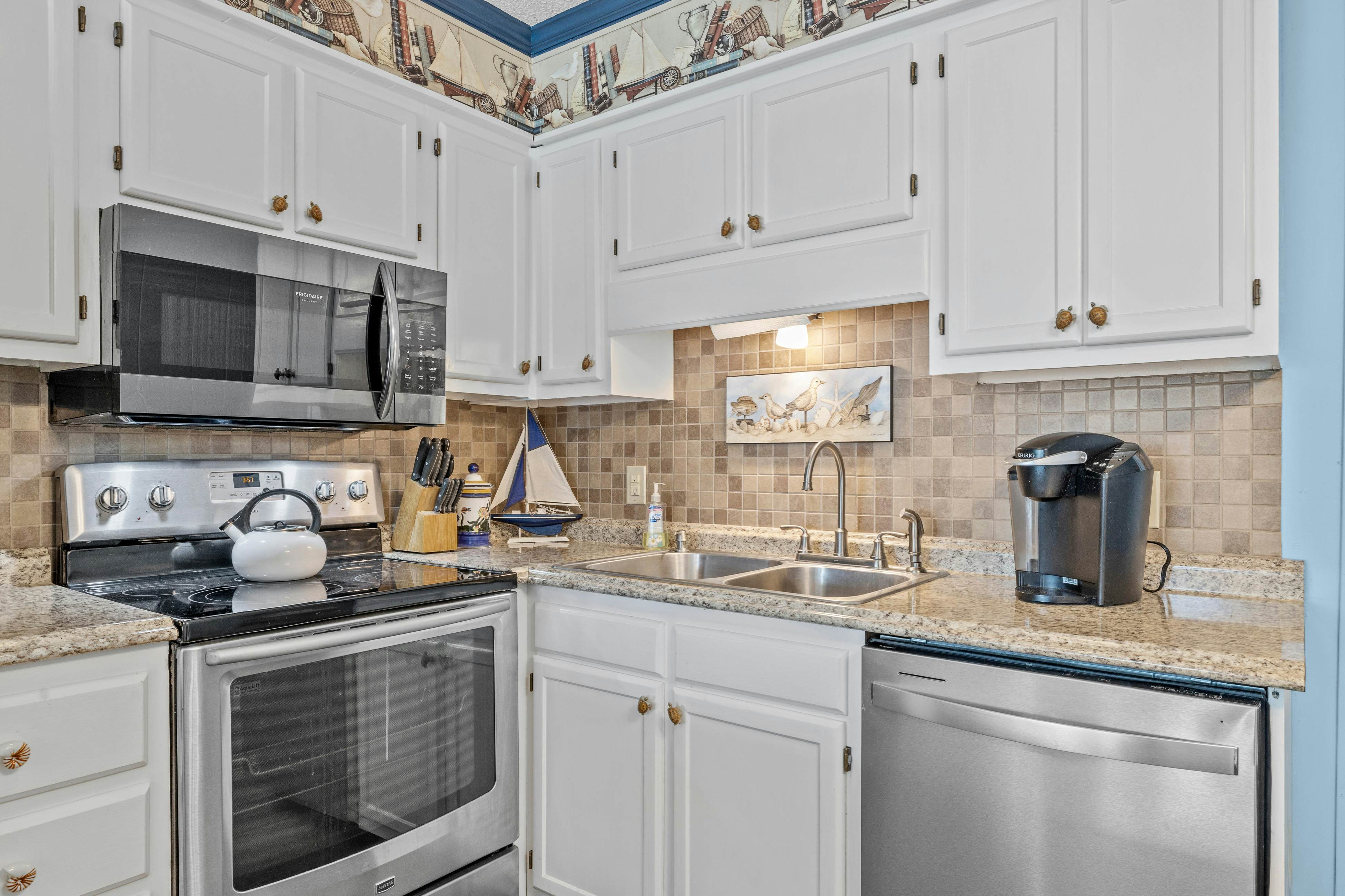 ABSS146 Seaspray 253