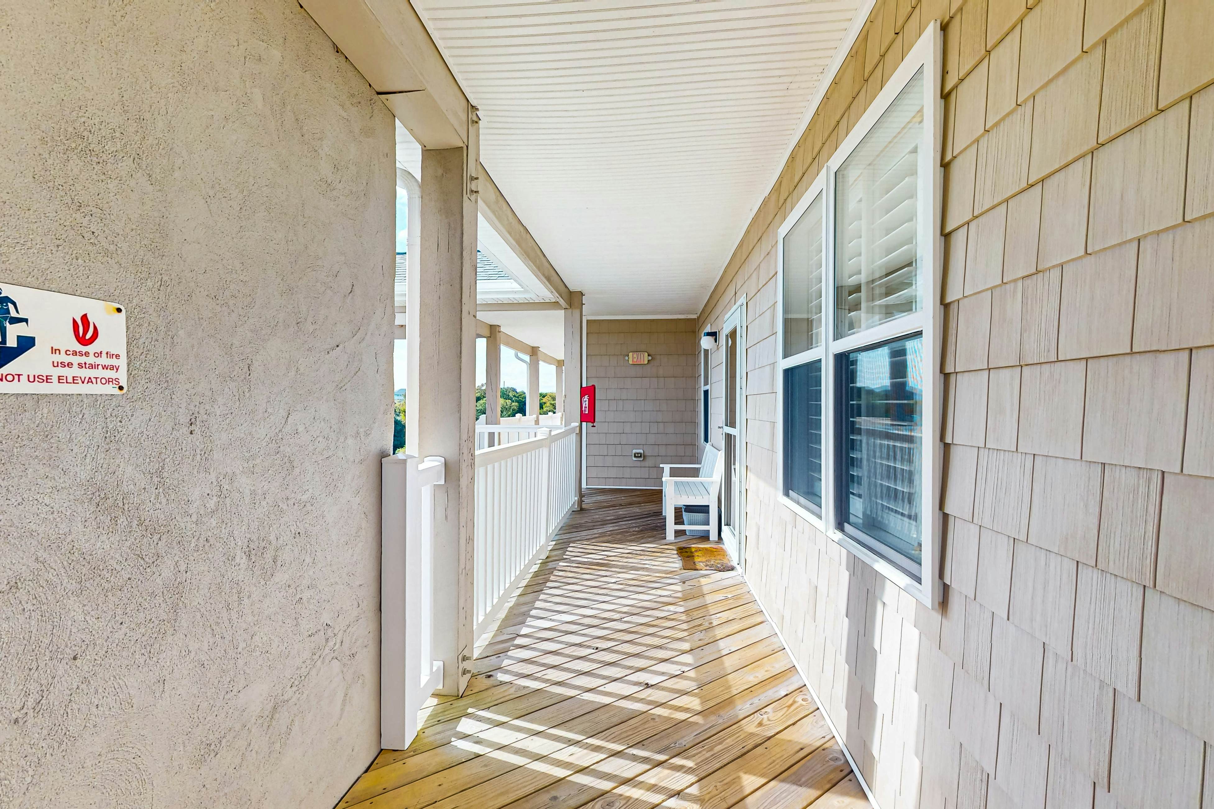 IBOC02 Ocean Club 302