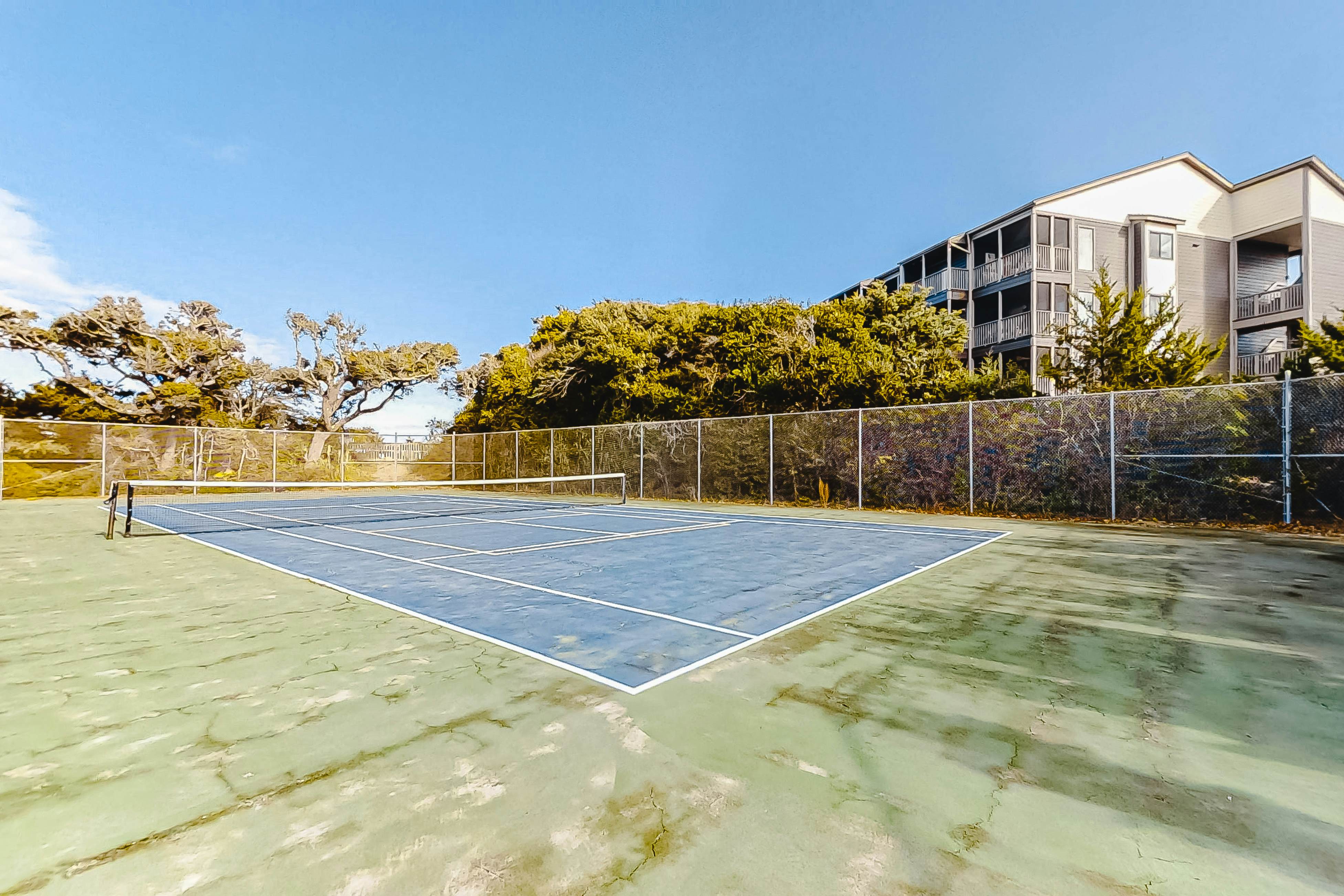 ABIBS49 Island Beach & Racquet Club H211