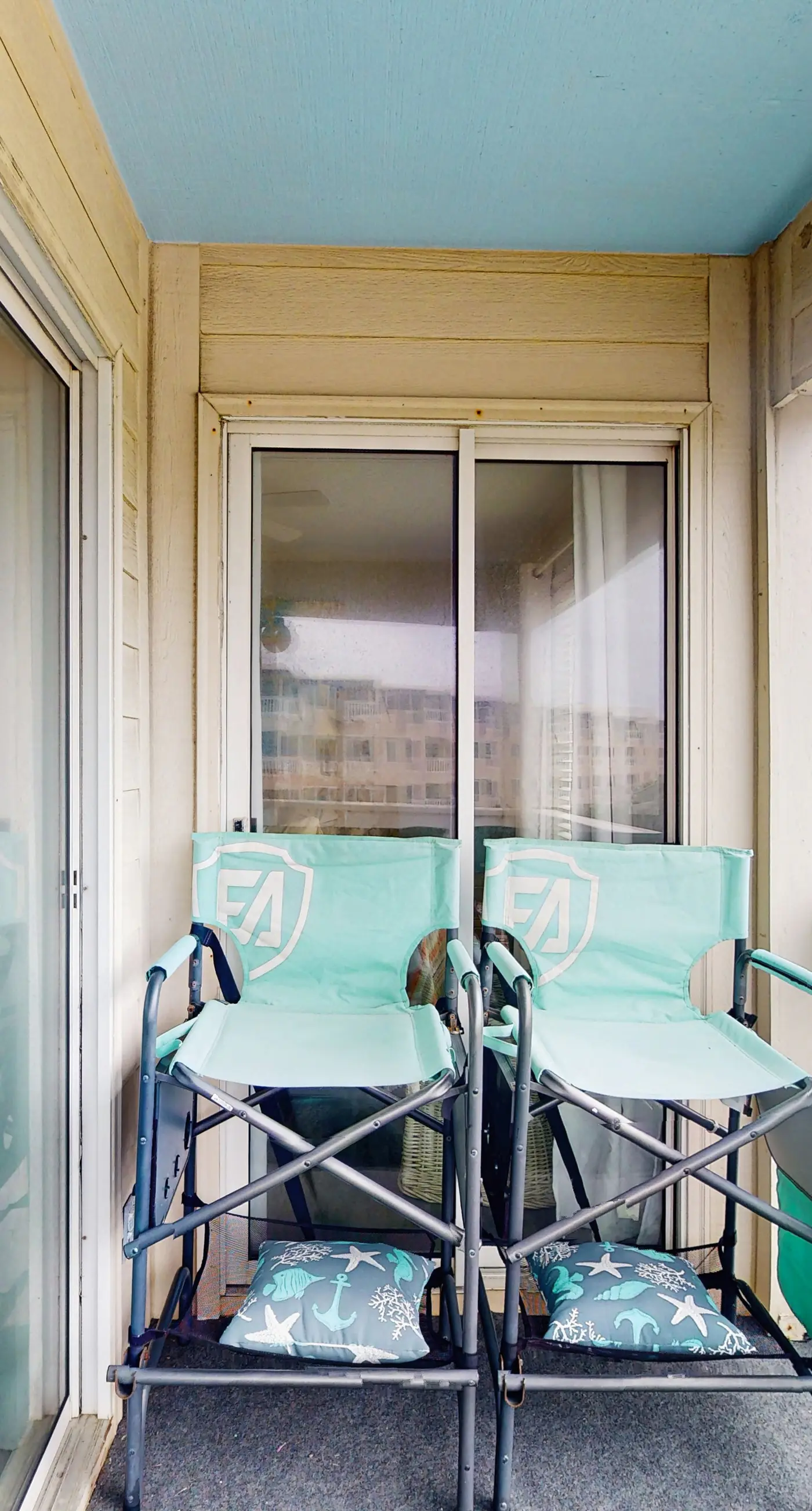 ABPAB170 A Place At the Beach 251 Flip Flop Paradise