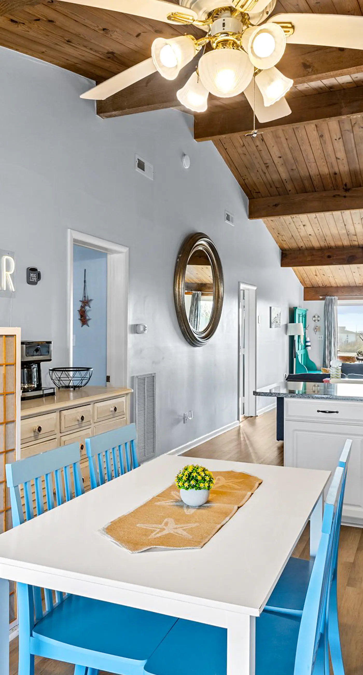 AB144 The Crows Nest