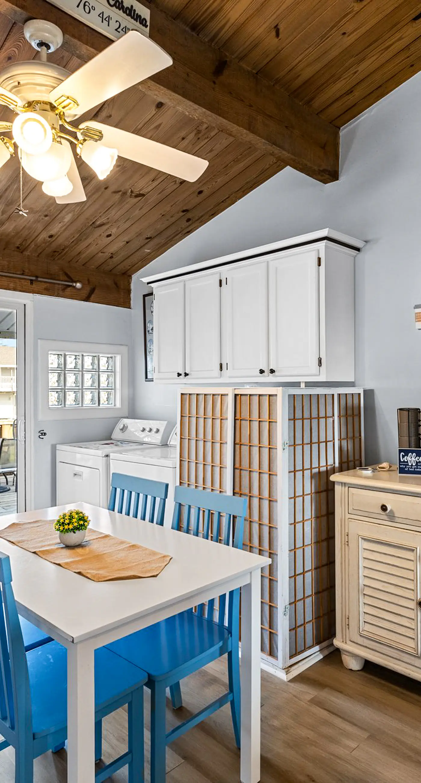 AB144 The Crows Nest