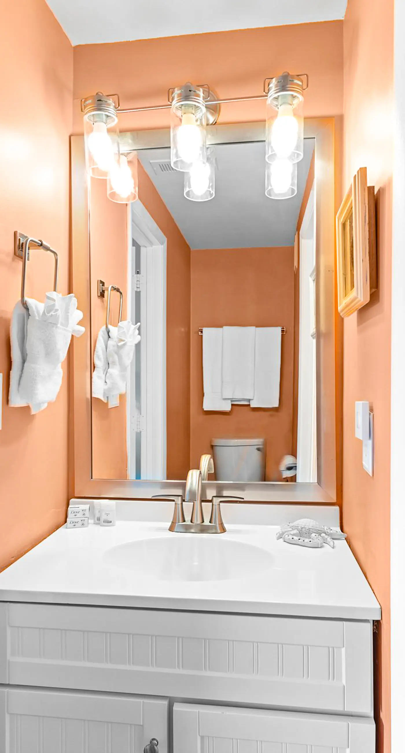 AB144 The Crows Nest