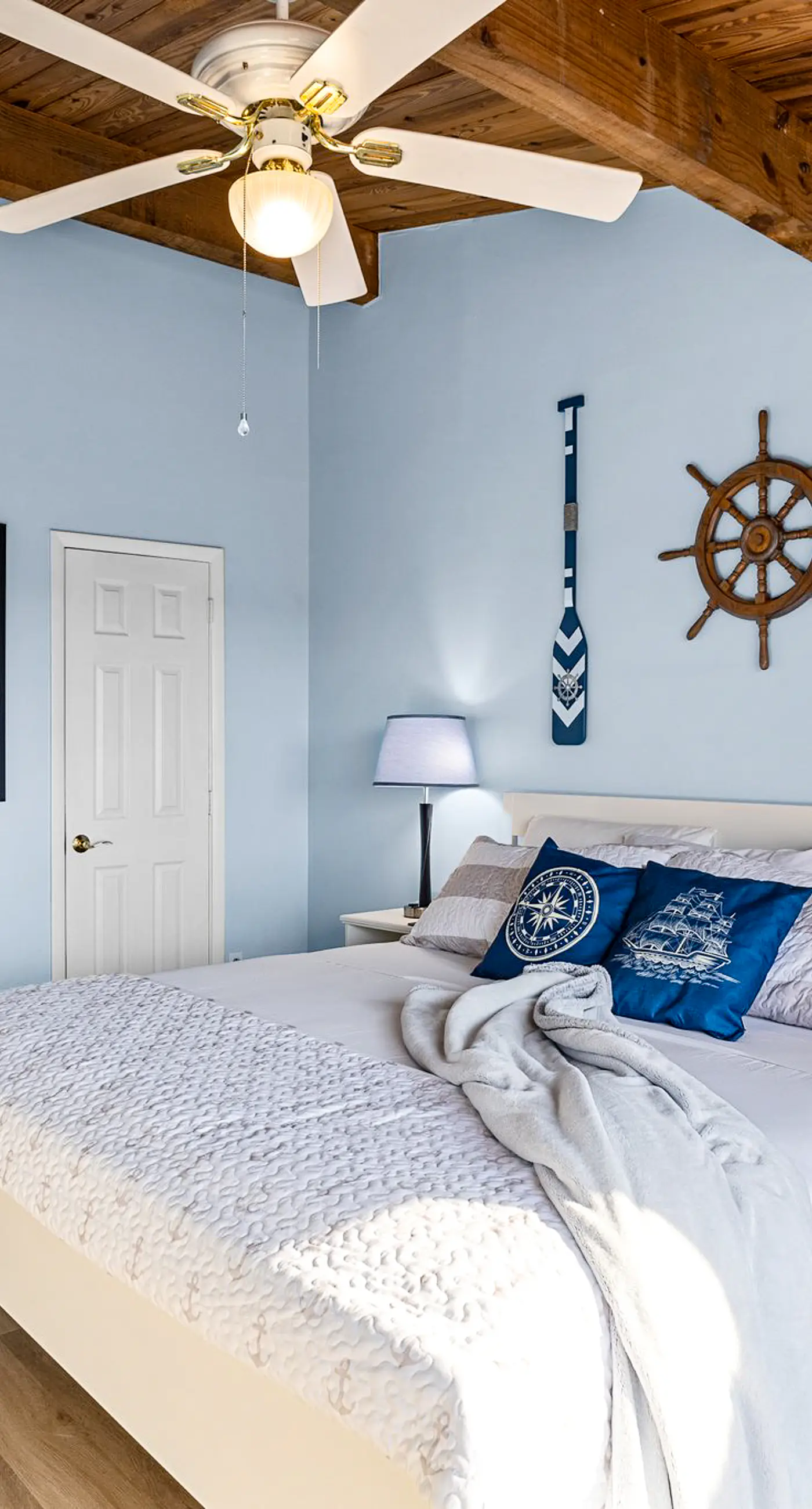 AB144 The Crows Nest