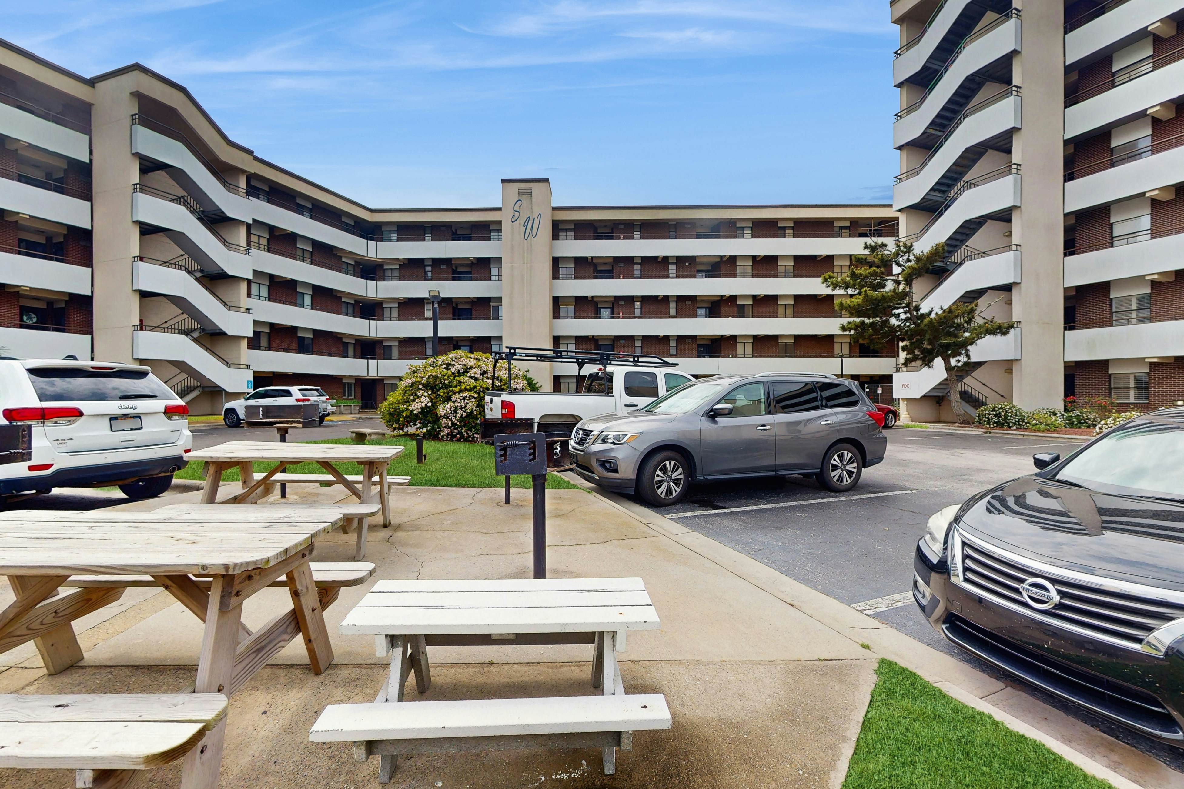 IBSW02 Summer Winds Unit #407