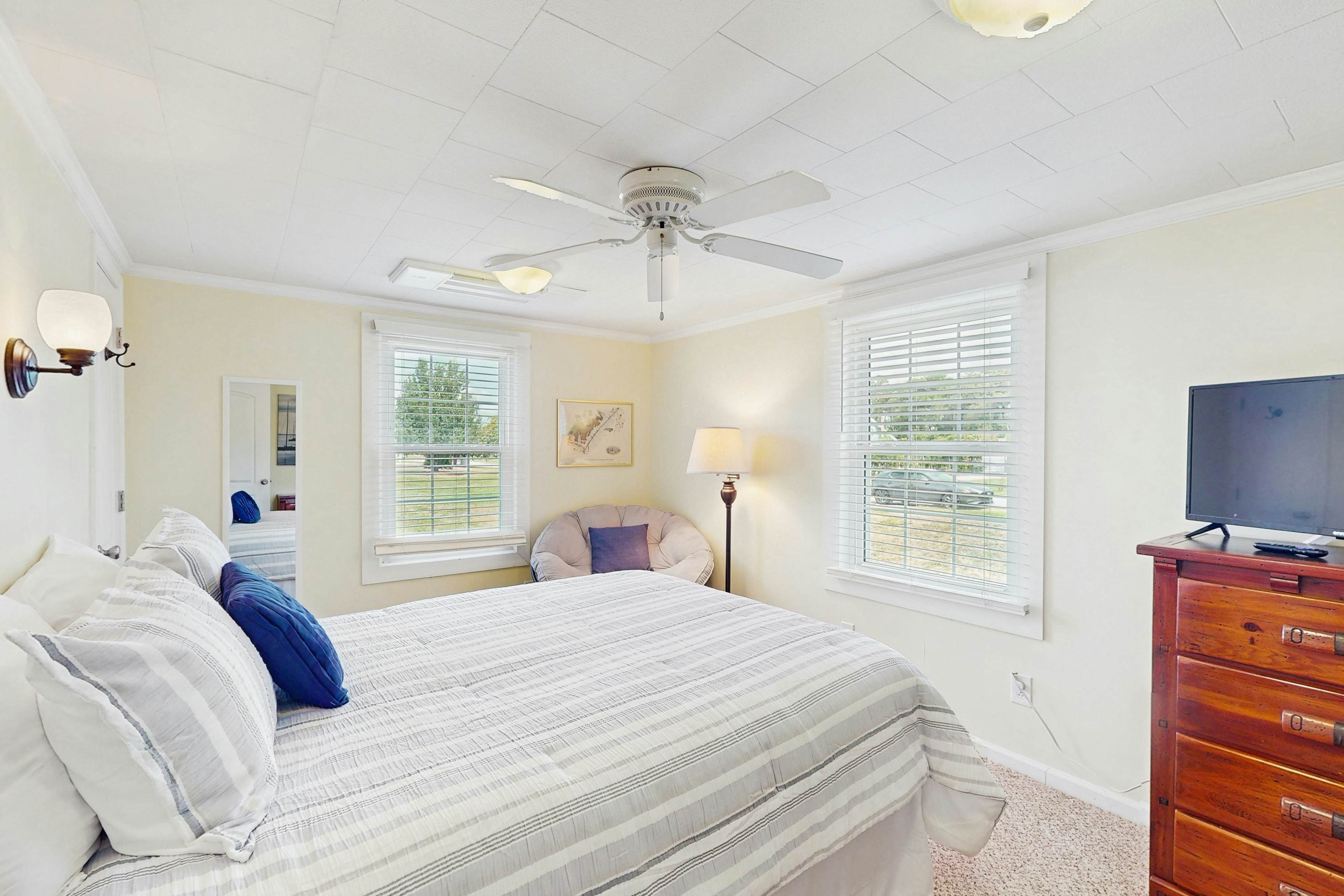 HI01 The Sleepy Sailor