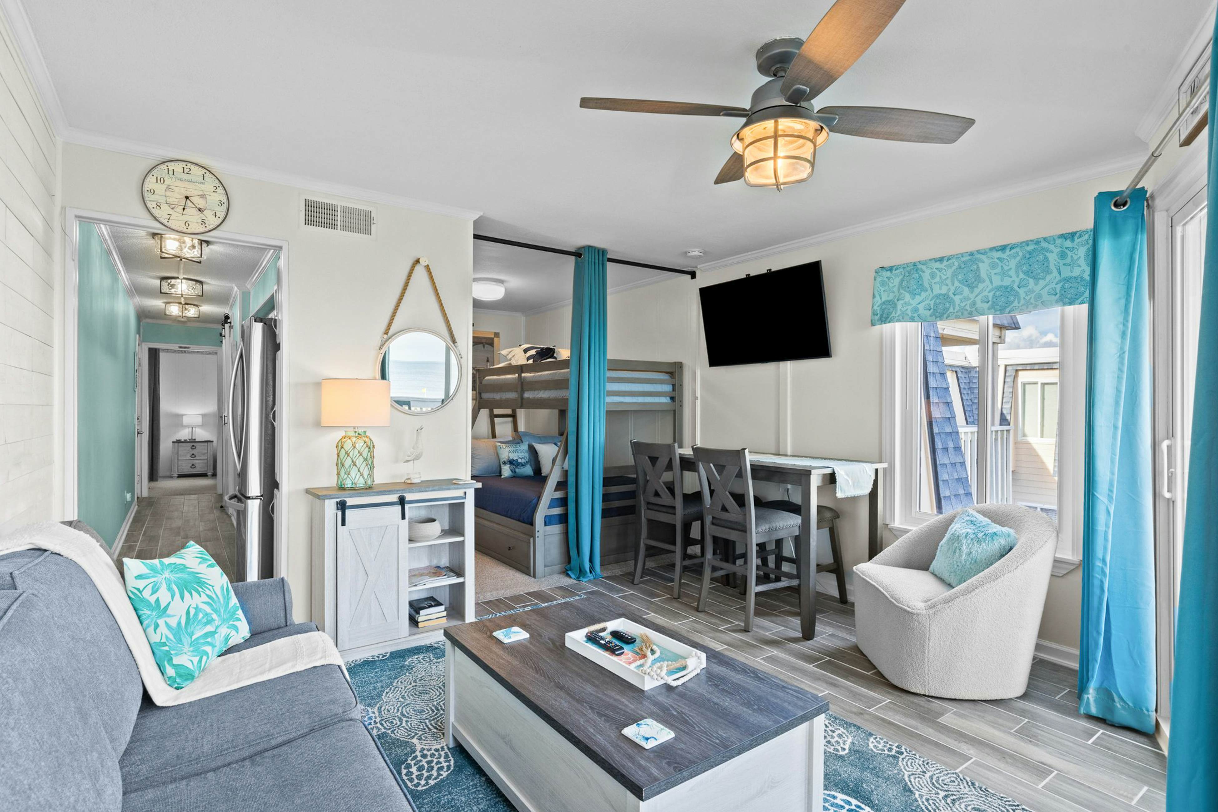 ABPAB160 Turtle Cove Retreat