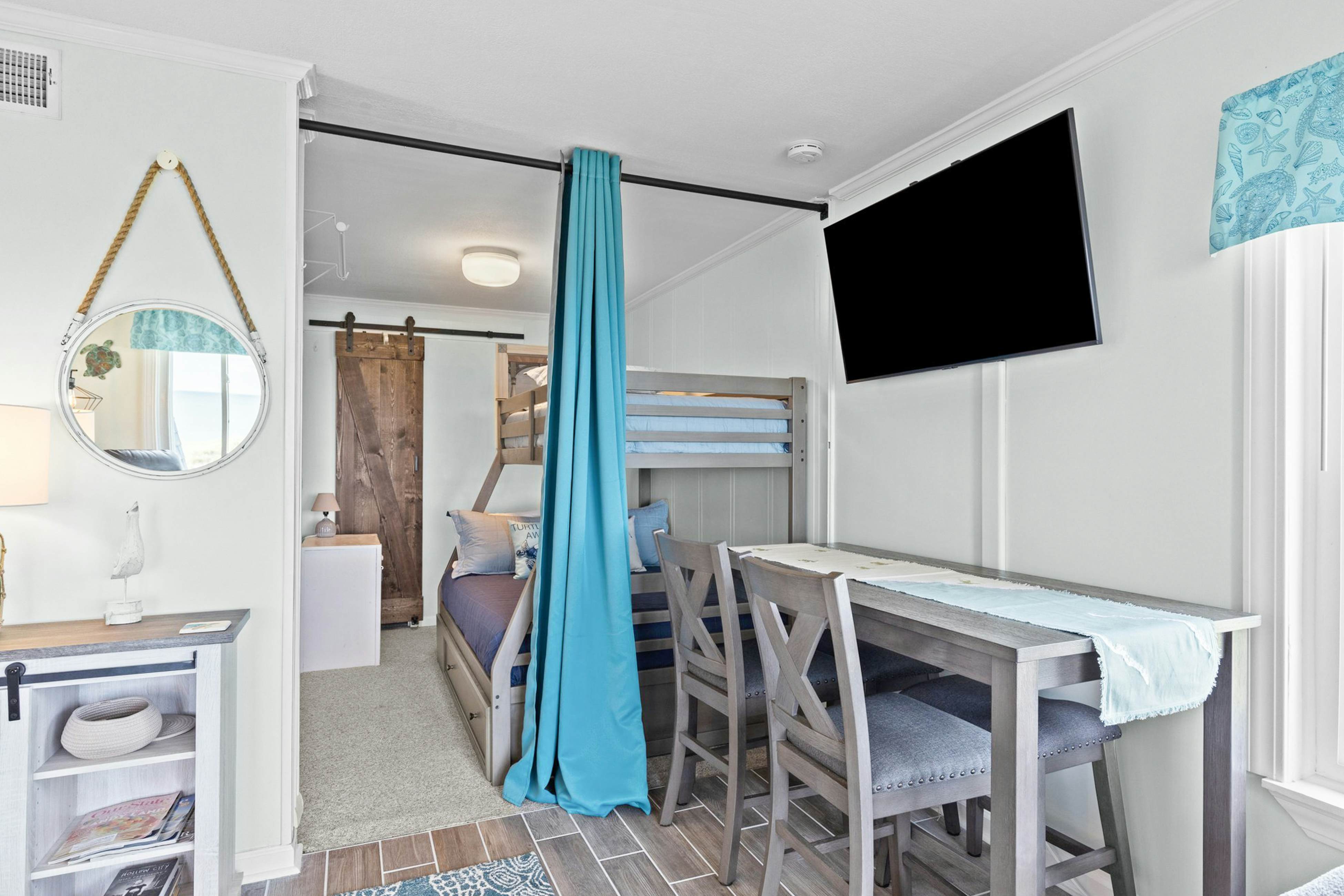 ABPAB160 Turtle Cove Retreat