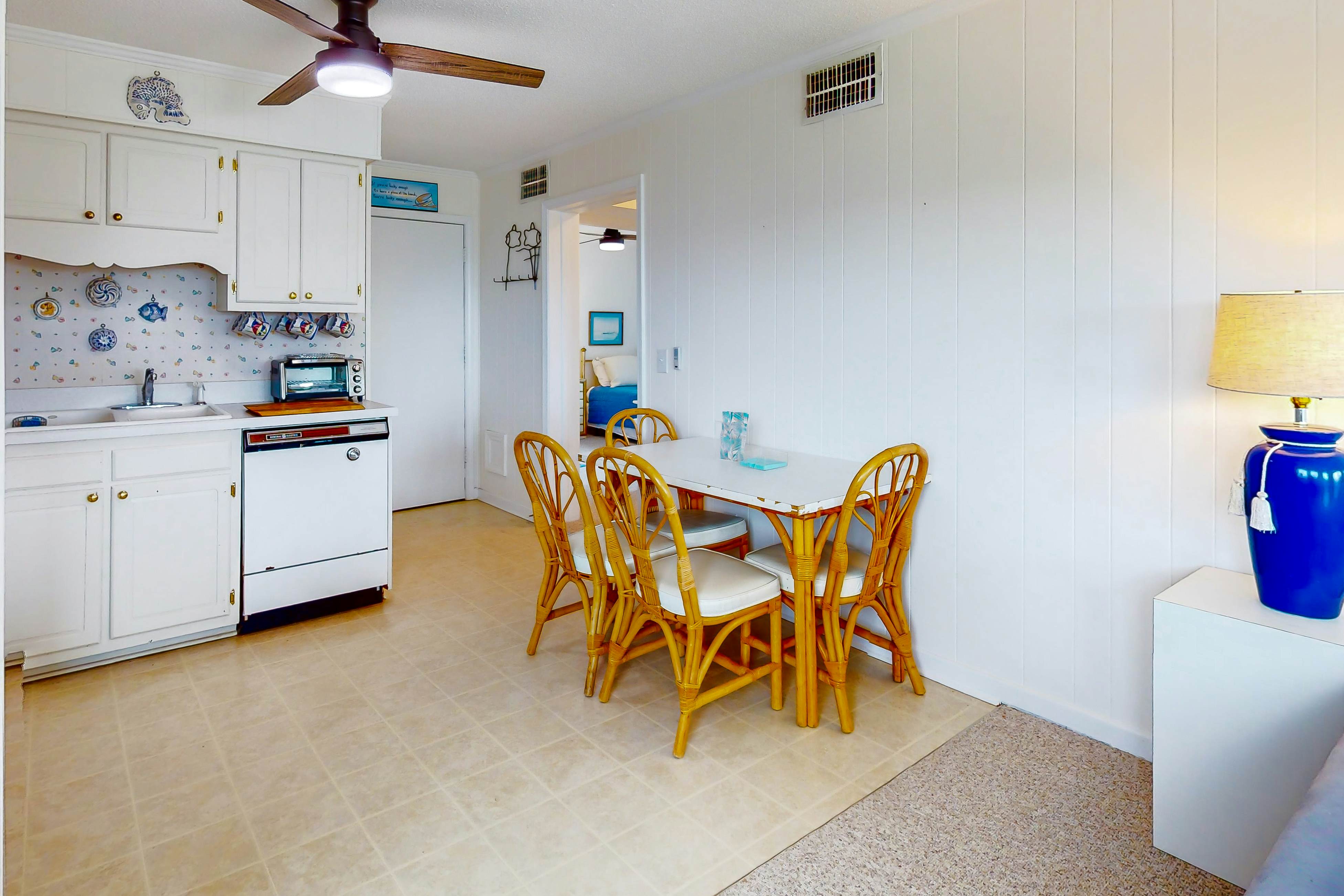 ABSW163 Southwinds, Unit H13