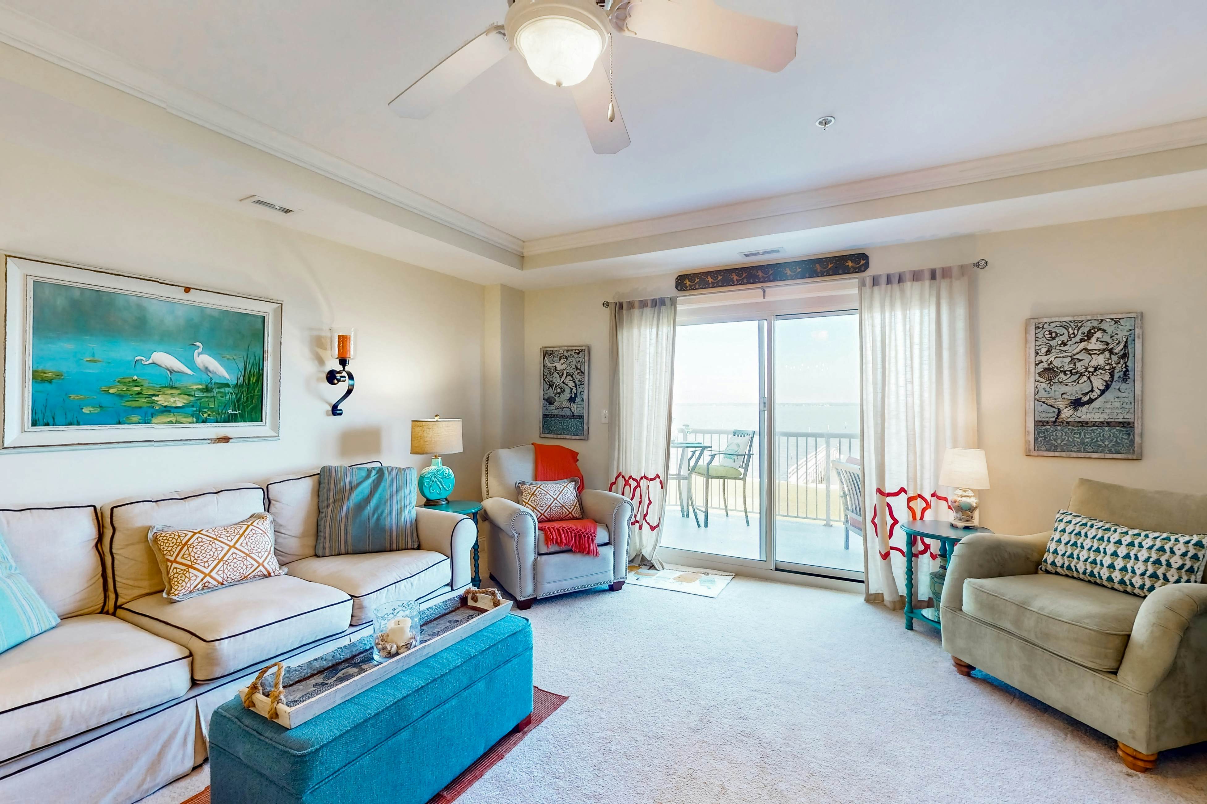 IBNC03 Seaview Paradise