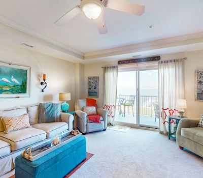 IBNC03 Seaview Paradise