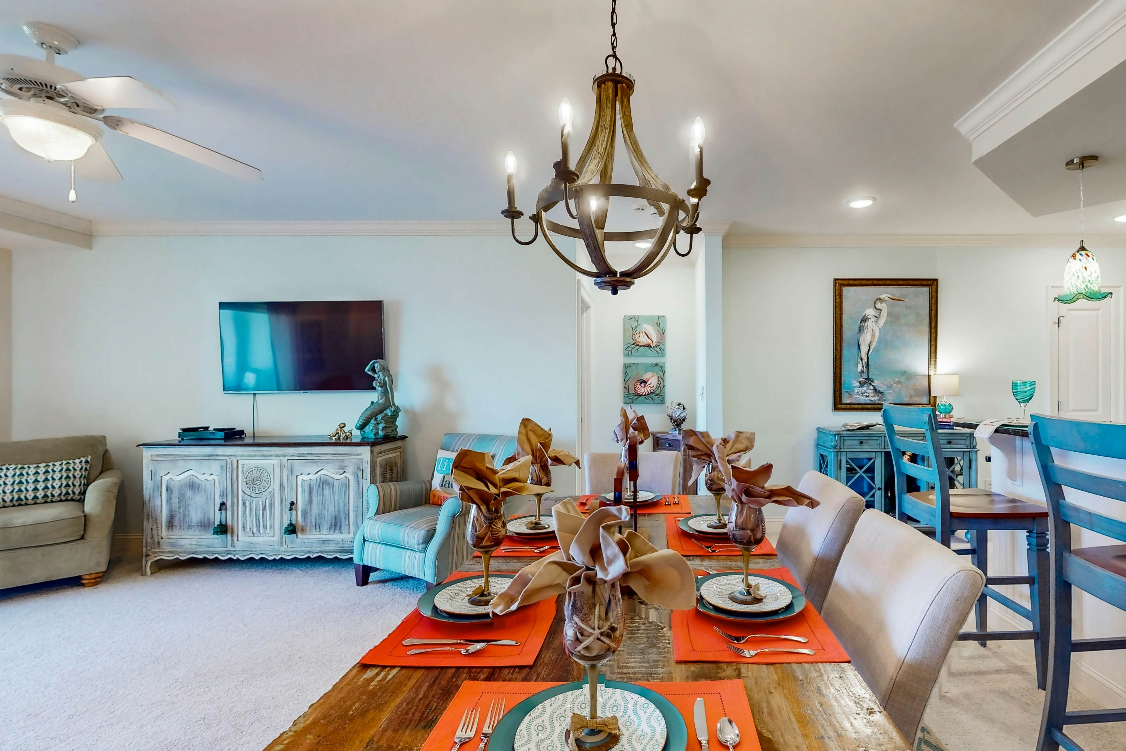 IBNC03 Seaview Paradise