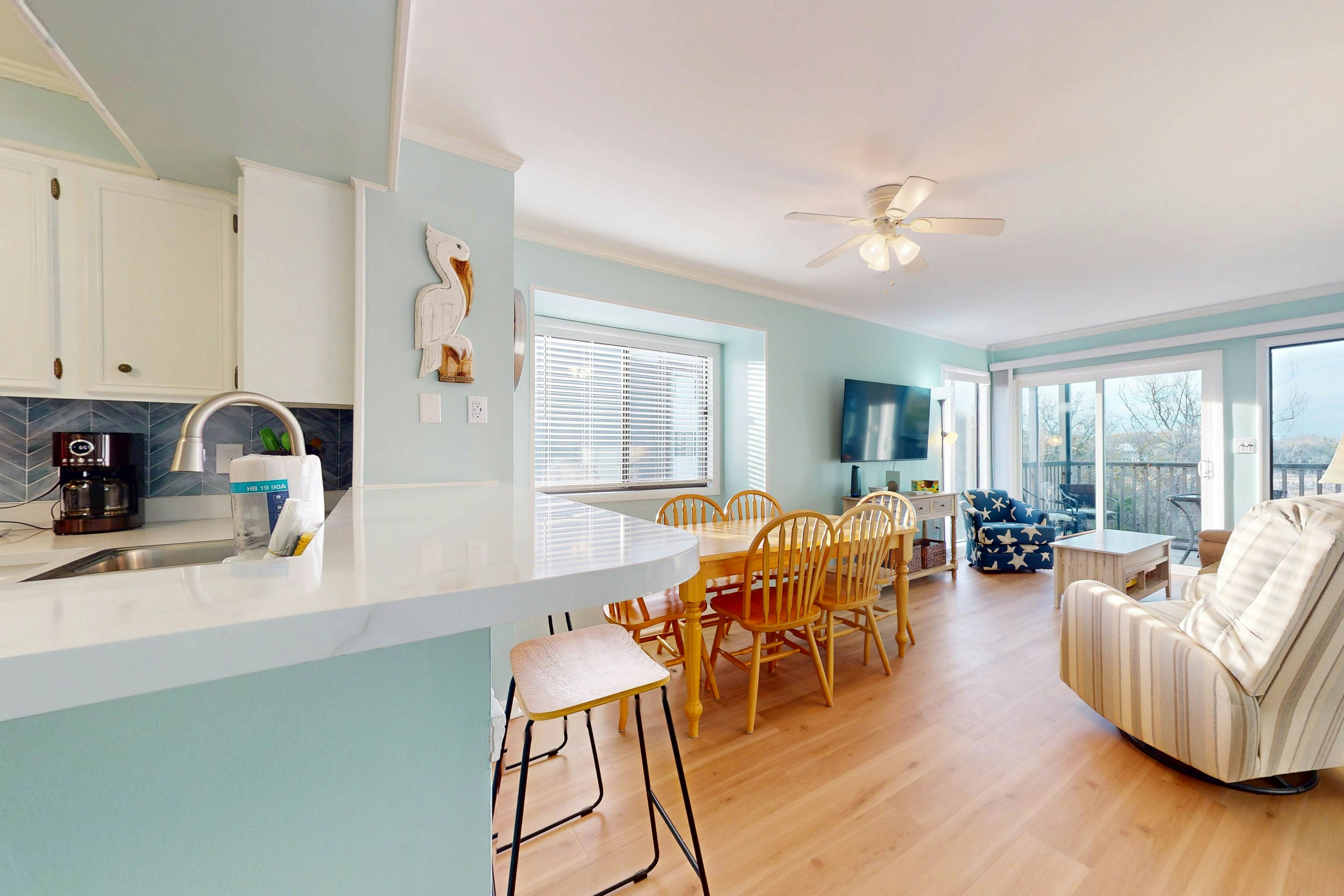 ABIBS153 Island Beach & Racquet Club H 201- Pelican Crossing