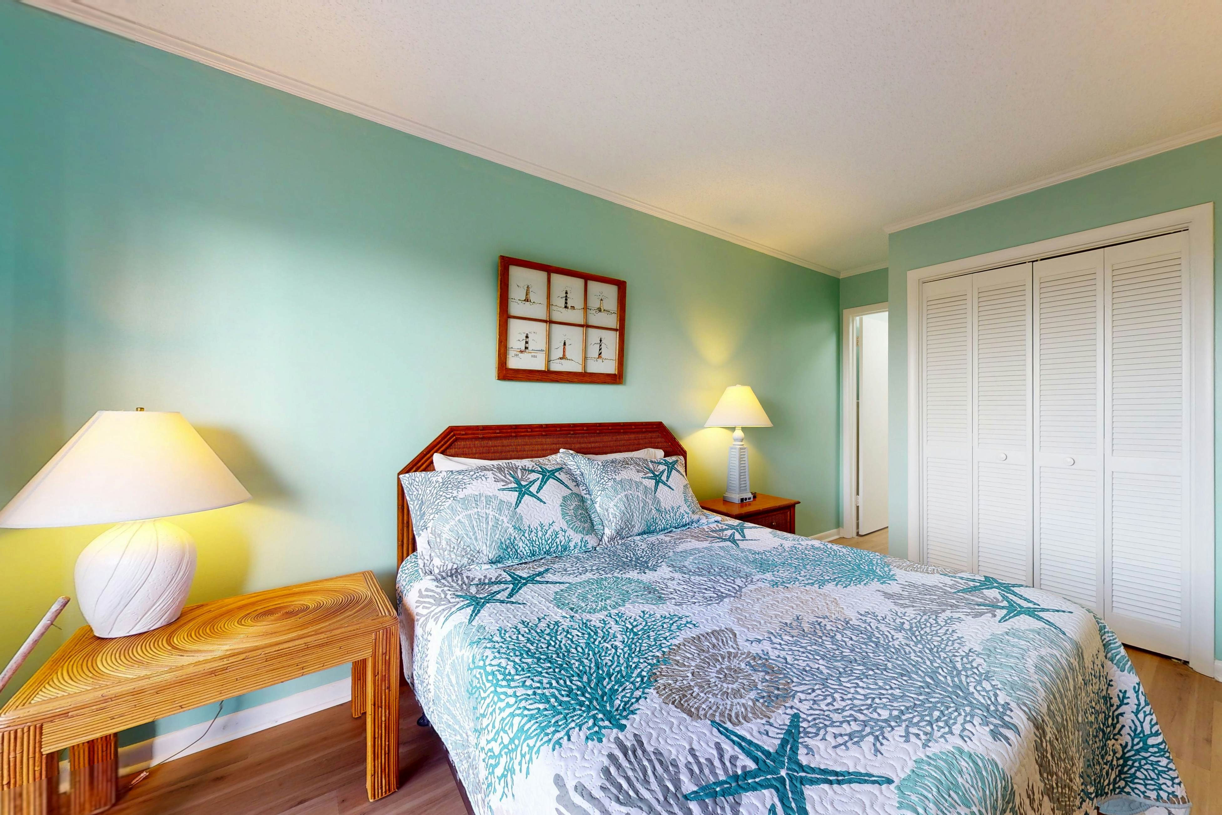 ABIBS153 Island Beach & Racquet Club H 201- Pelican Crossing