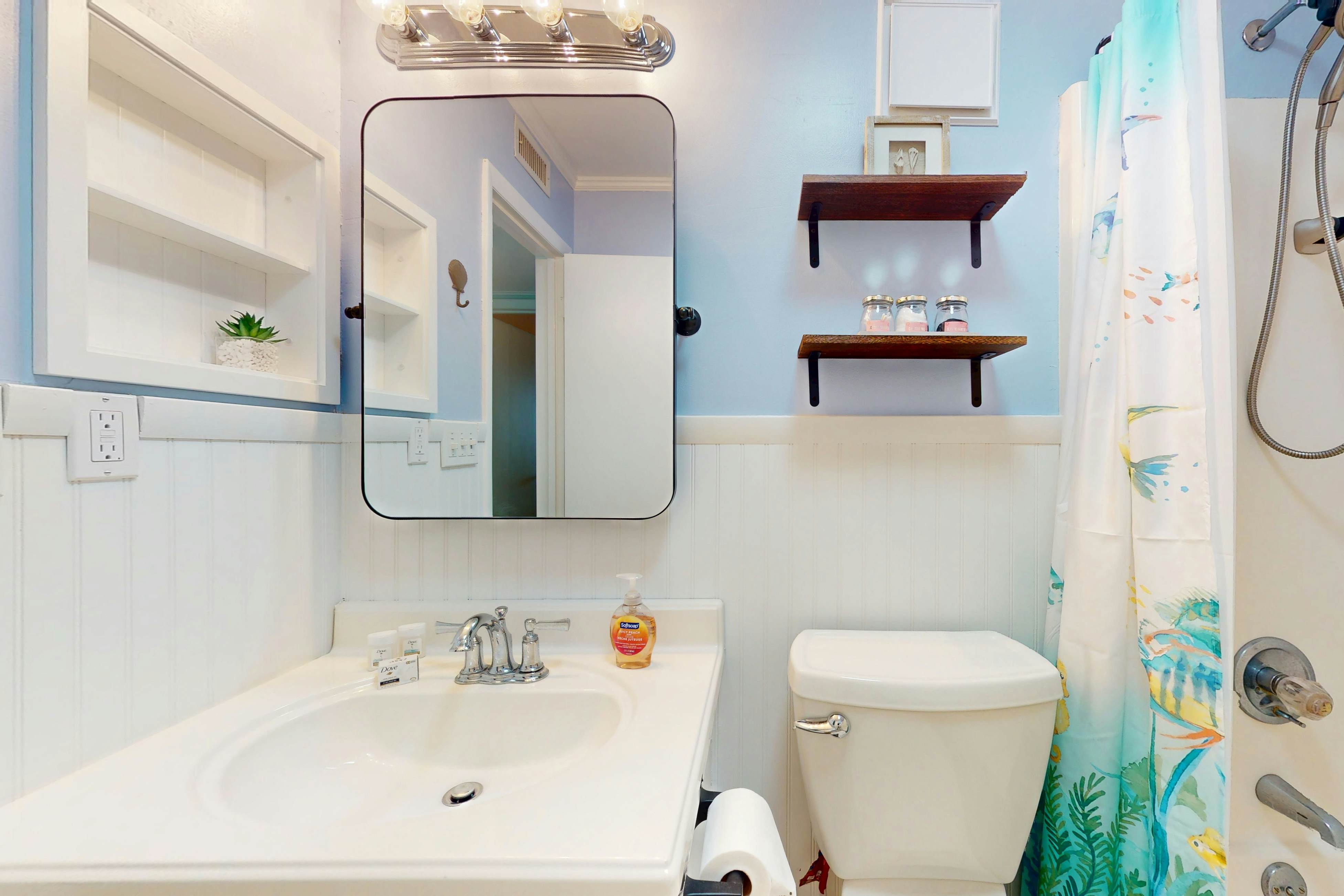 ABIBS153 Island Beach & Racquet Club H 201- Pelican Crossing